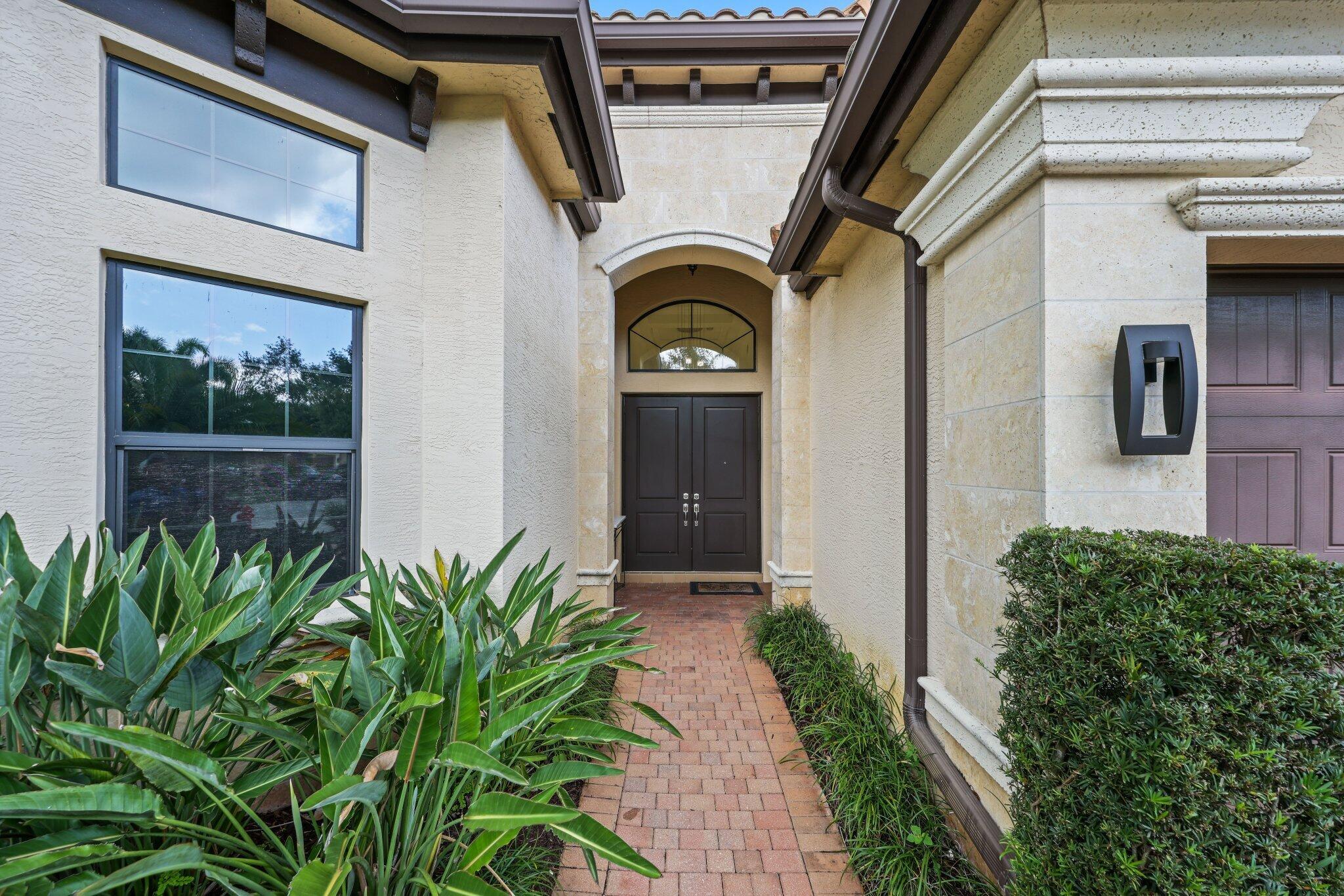 Homes for sale in Delray Beach, FL | 8539 Lewis River Road, Delray Beach, FL 33446 | MLS# R11130087