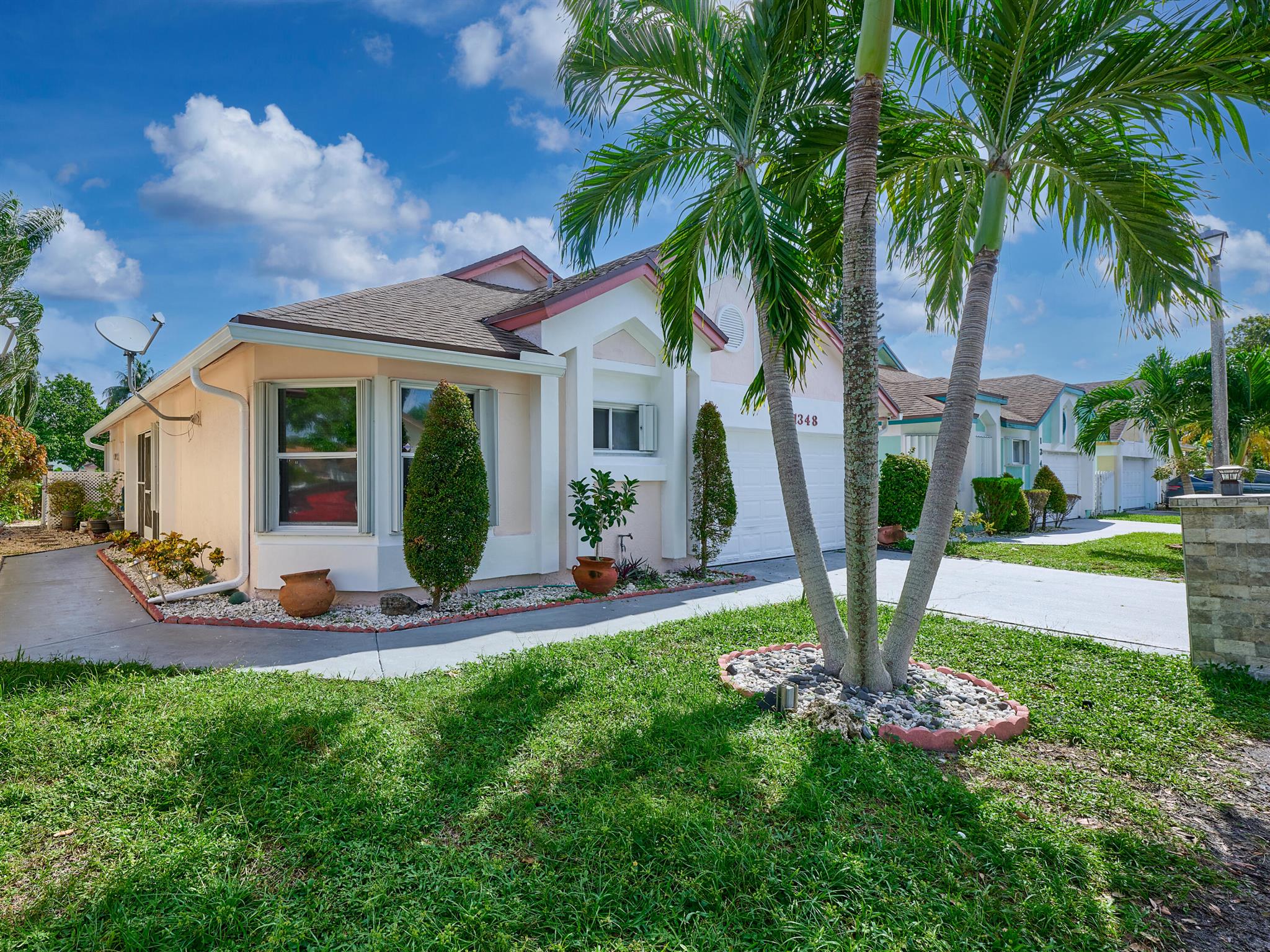 1348 W Glen Oak Road North Lauderdale FL 33068 | R11130094