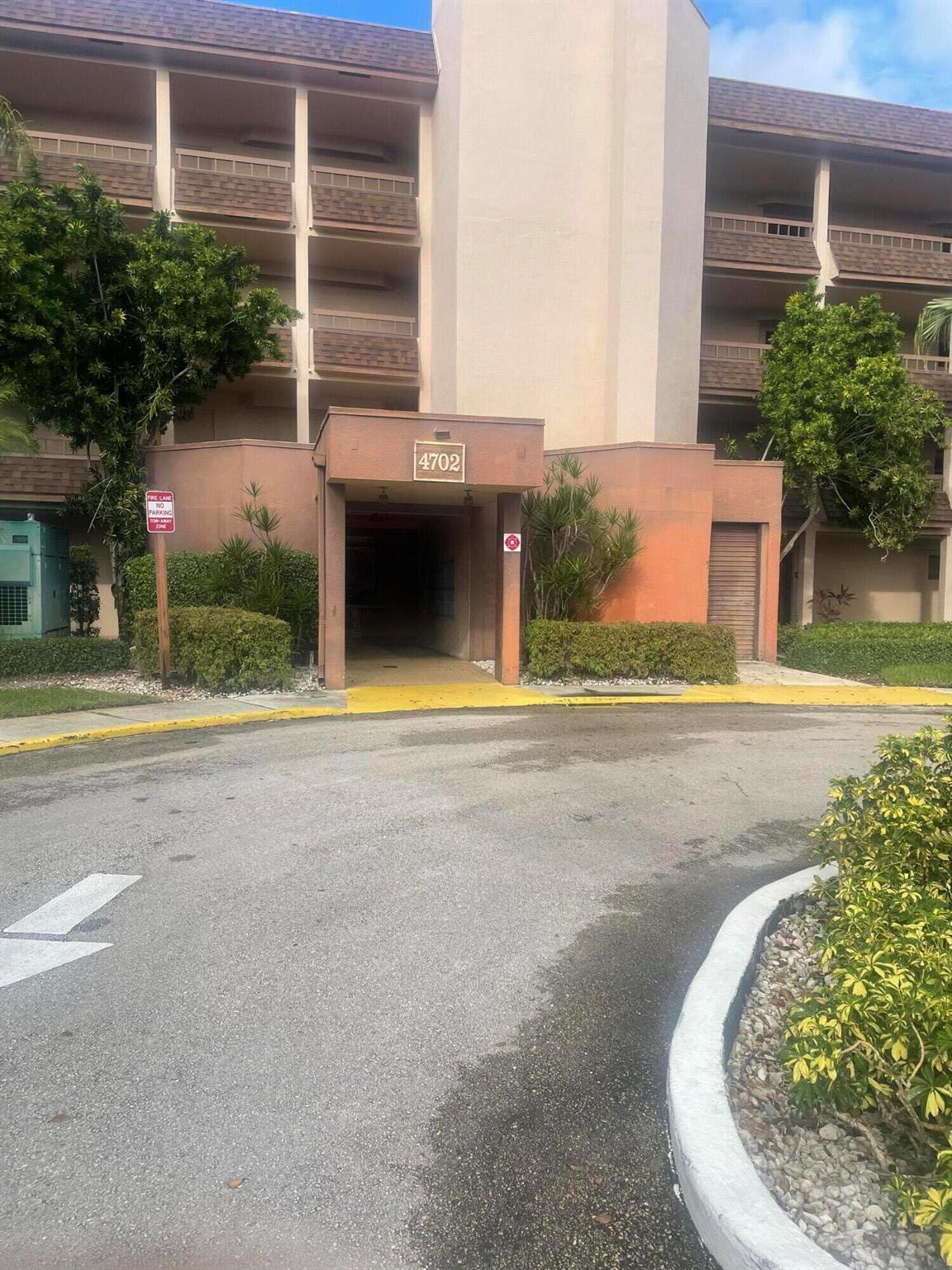 Fountains Of Palm Beach C