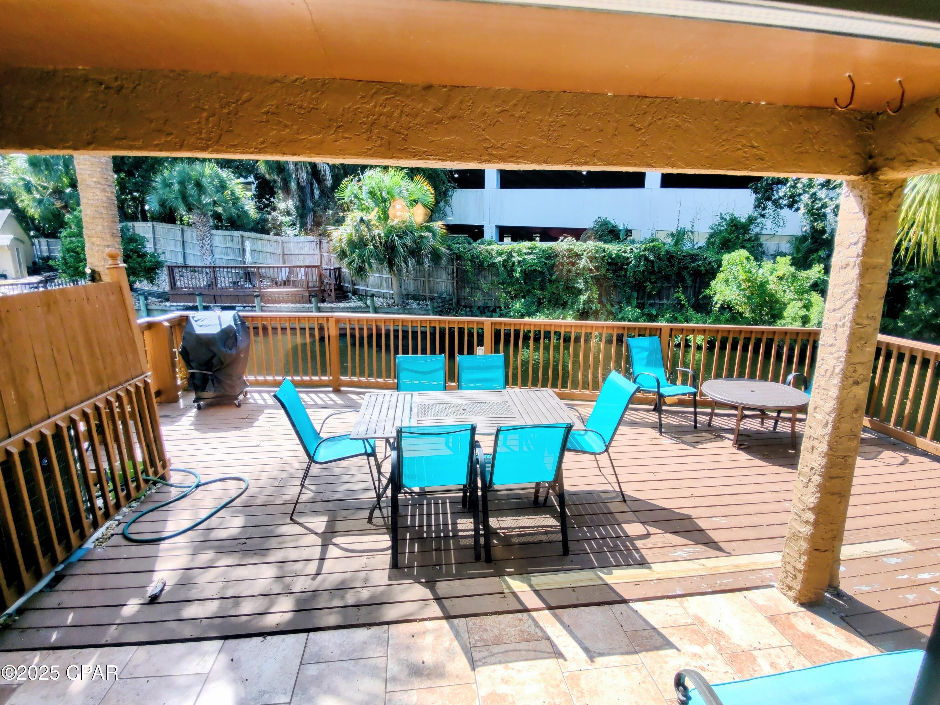 Image 12 For 246 Grande Island Boulevard