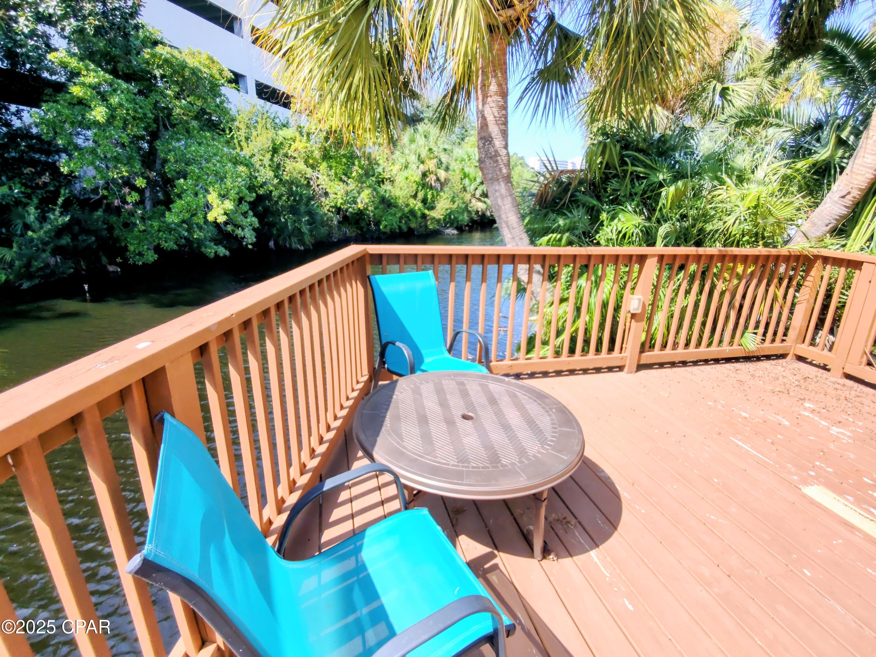 Image 15 For 246 Grande Island Boulevard