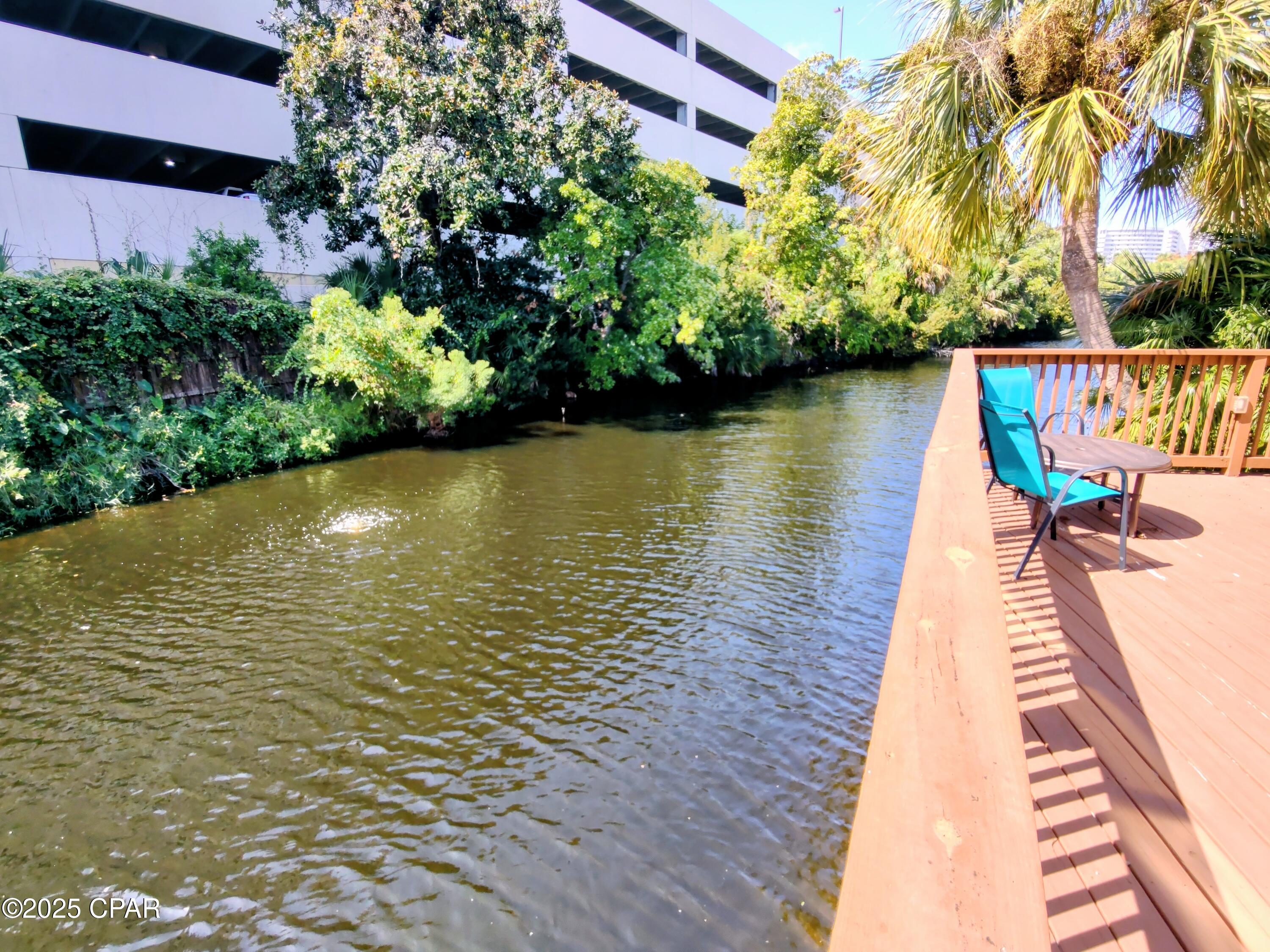 Image 17 For 246 Grande Island Boulevard