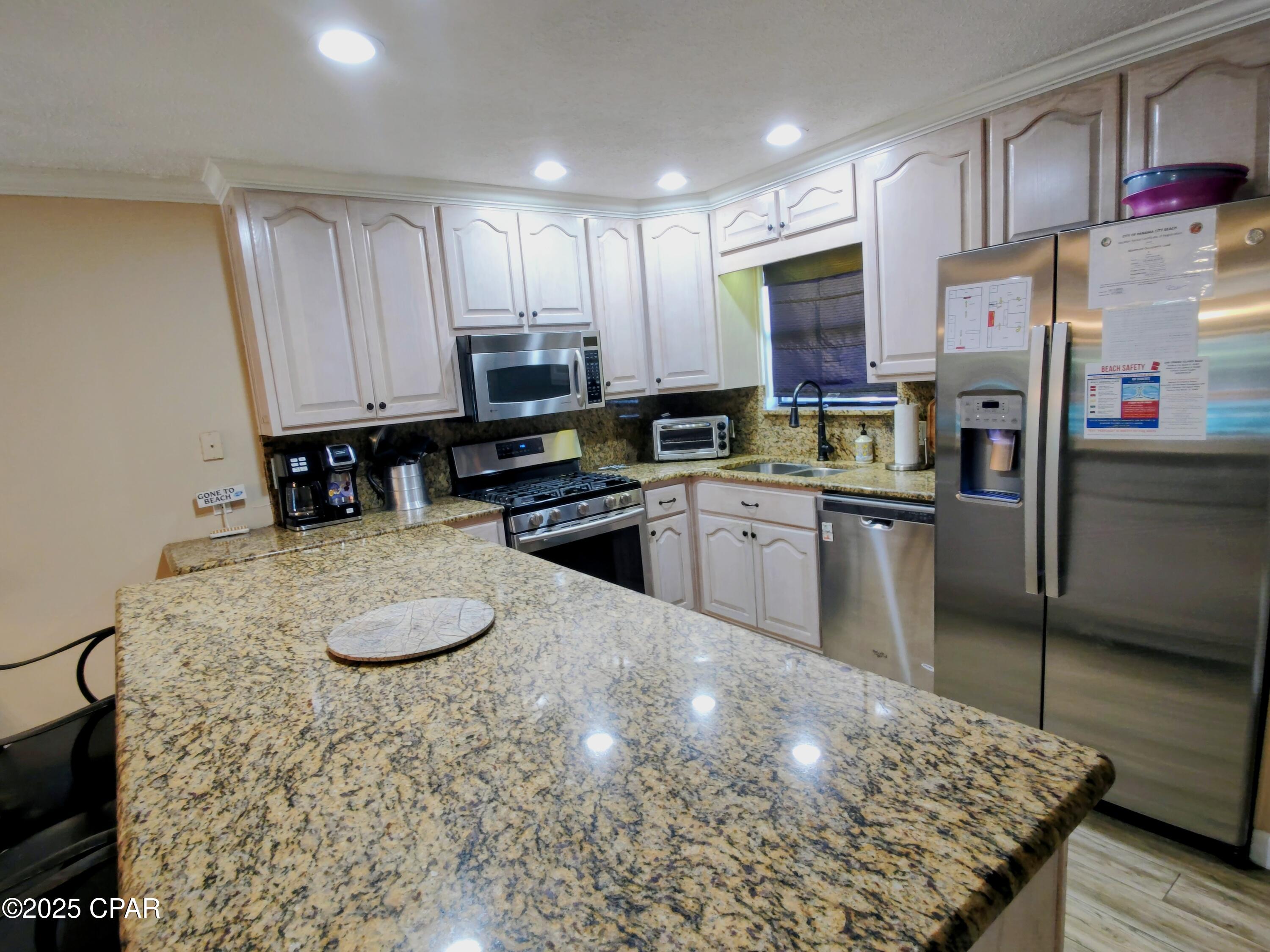 Image 22 For 246 Grande Island Boulevard