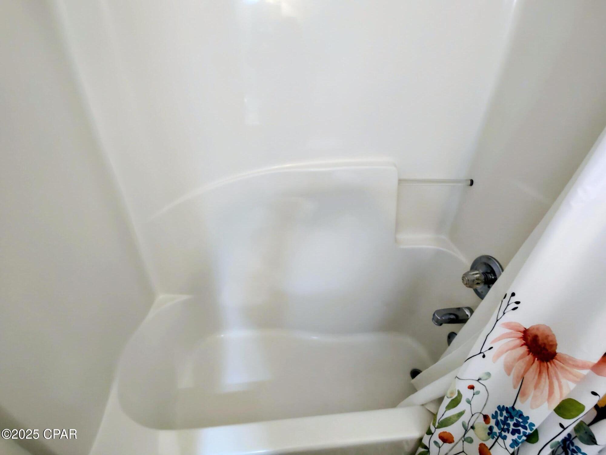 Image 44 For 246 Grande Island Boulevard