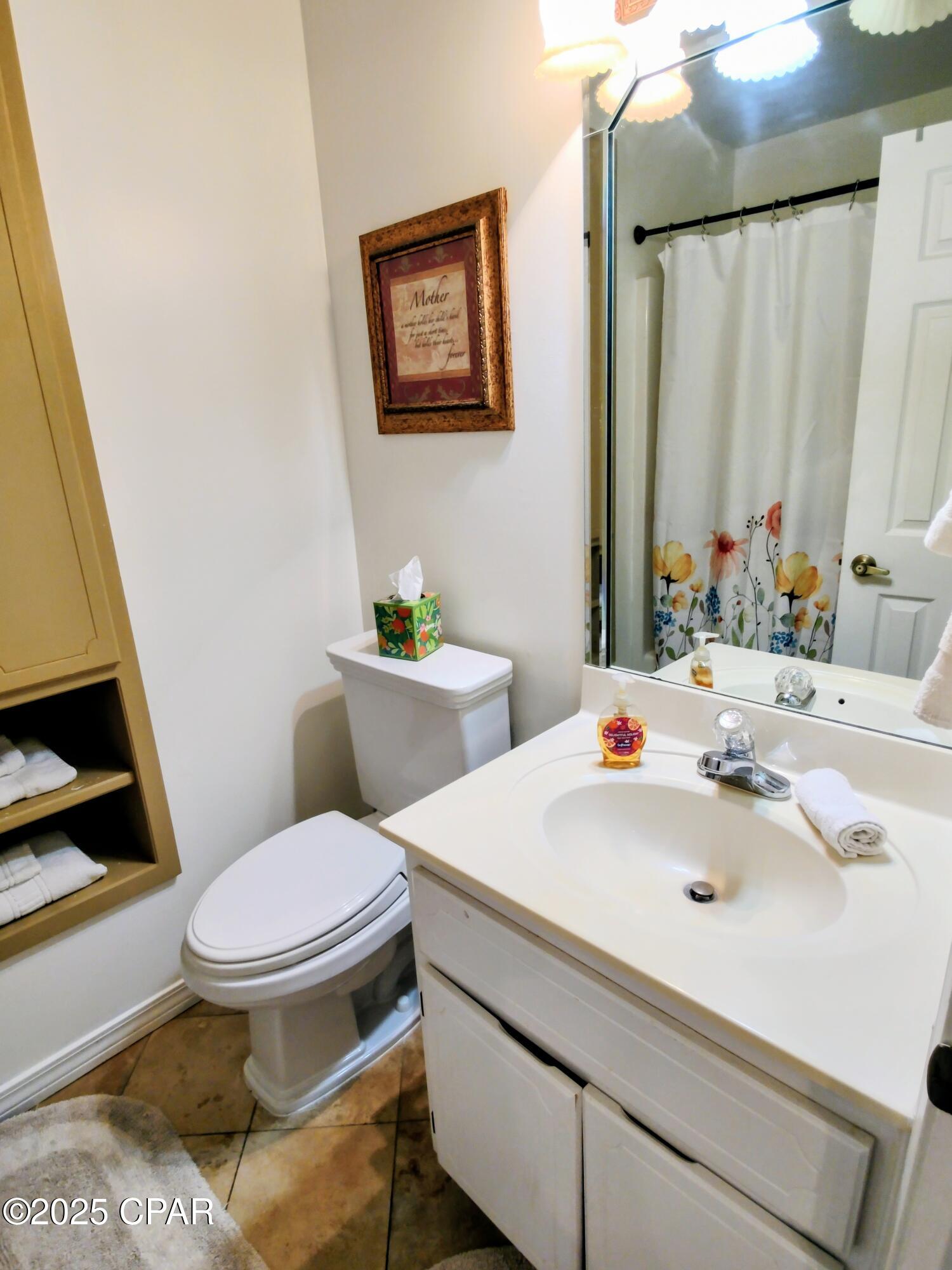 Image 47 For 246 Grande Island Boulevard