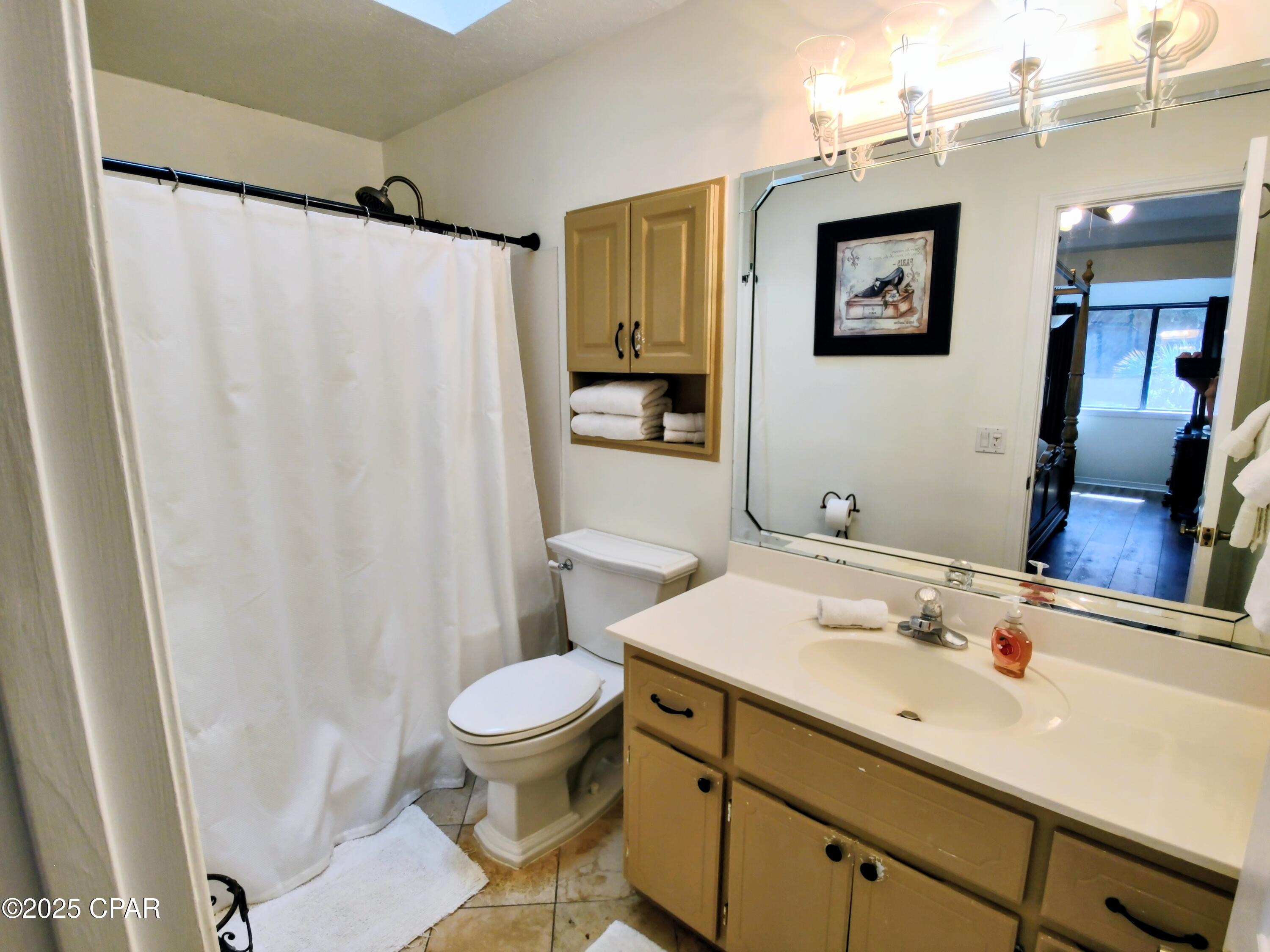 Image 48 For 246 Grande Island Boulevard