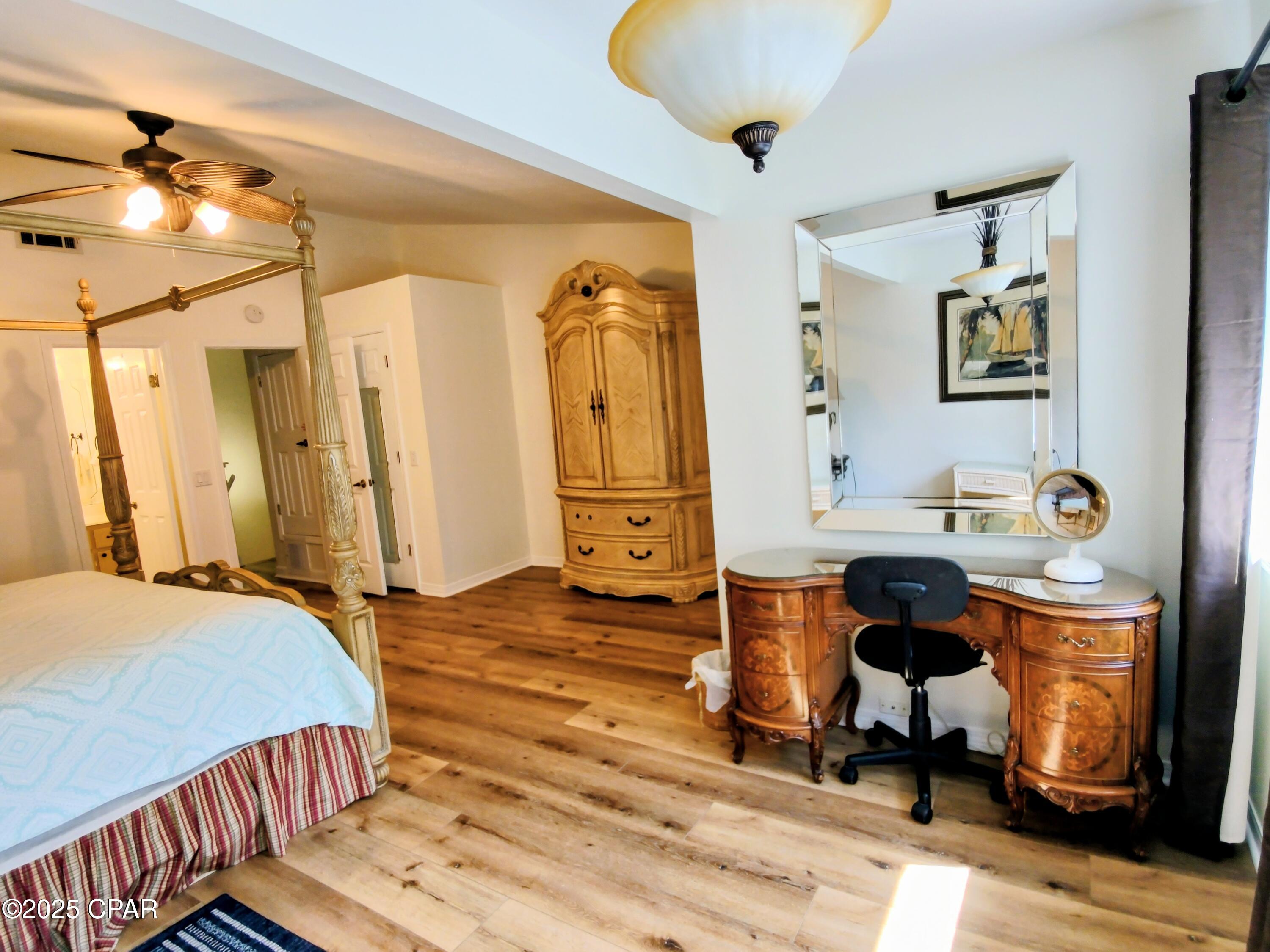 Image 53 For 246 Grande Island Boulevard