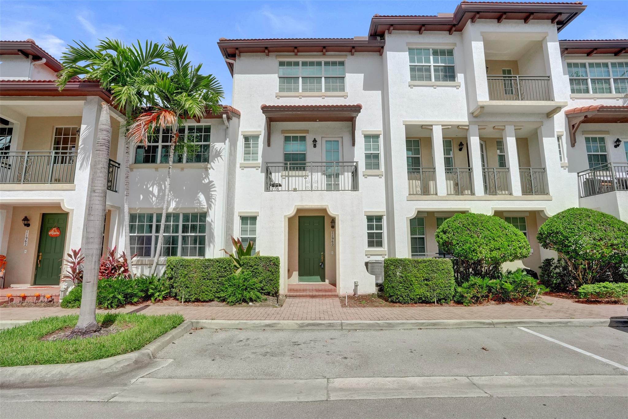 Homes for sale in Miramar, FL | 11960 Sw 27th Ct #11960, Miramar, FL 33025 | MLS# F10528124