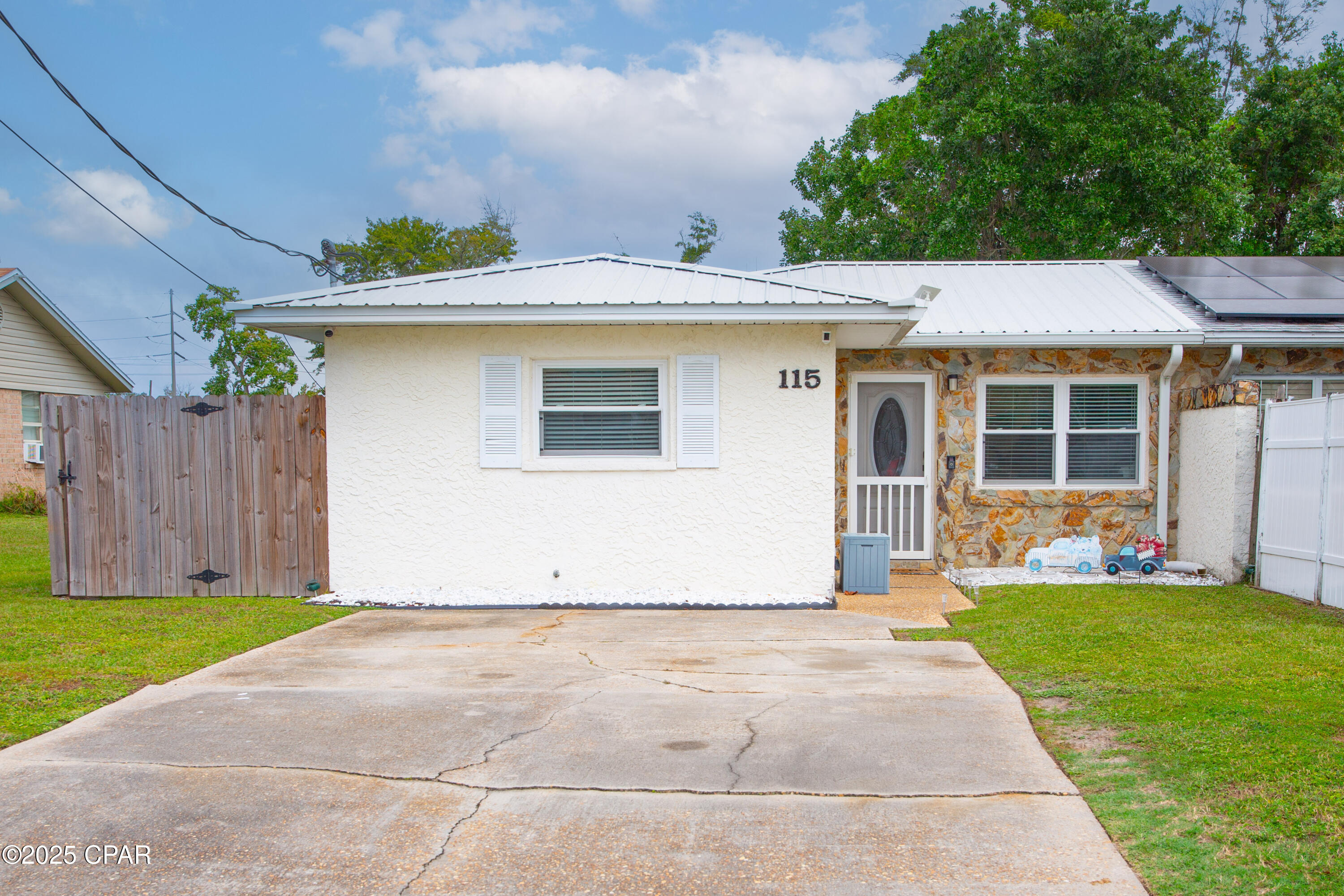 Details for 115 Jan Drive, Callaway, FL 32404