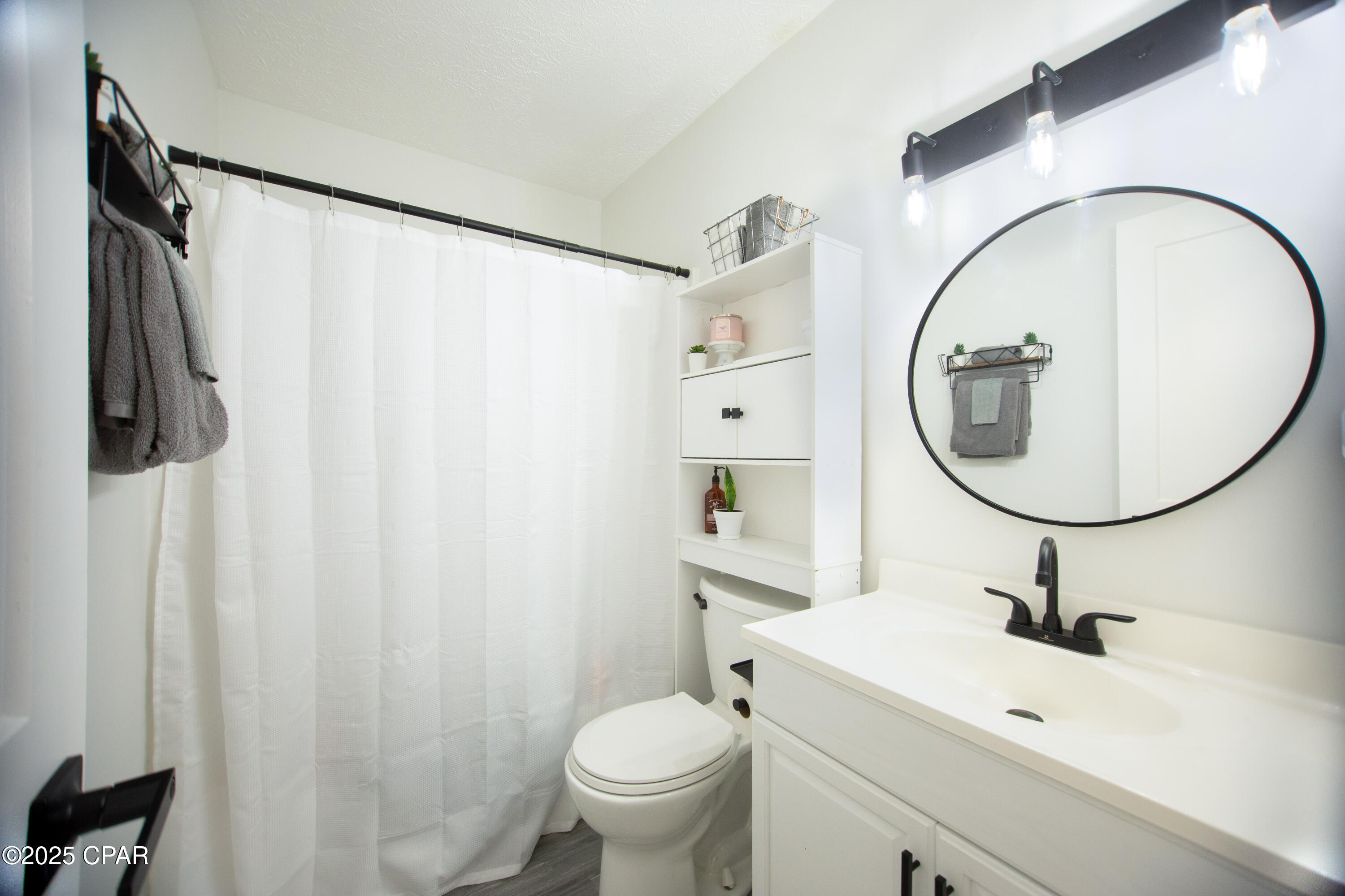 Image 14 For 115 Jan Drive