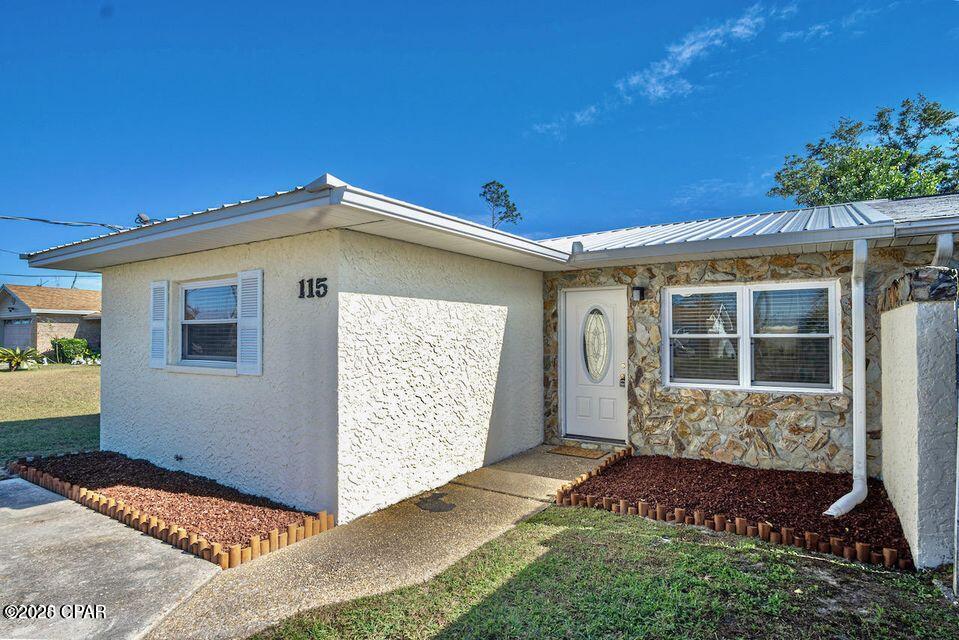 Image 18 For 115 Jan Drive