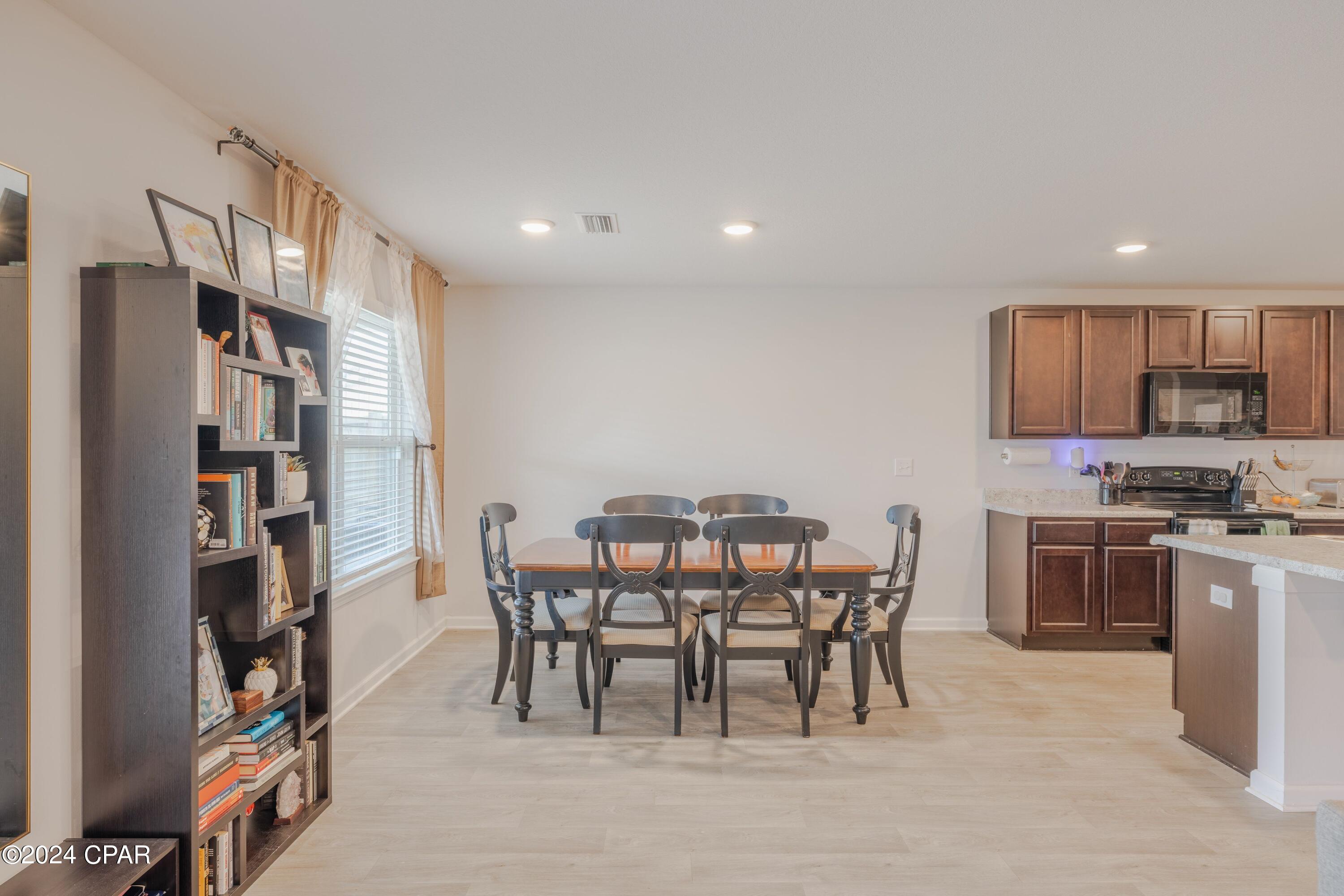 Image 17 For 100 Red Bay Road