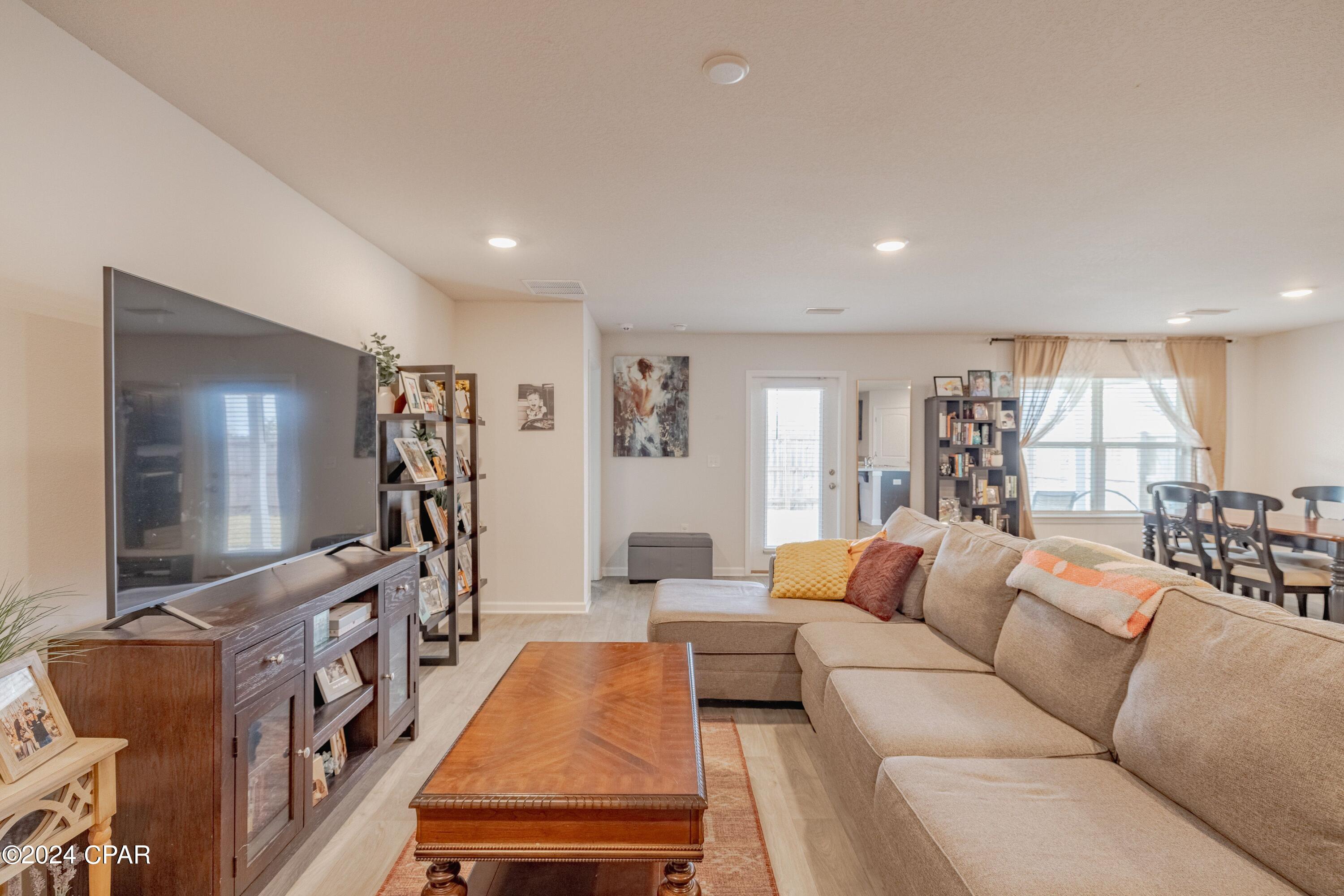 Image 5 For 100 Red Bay Road