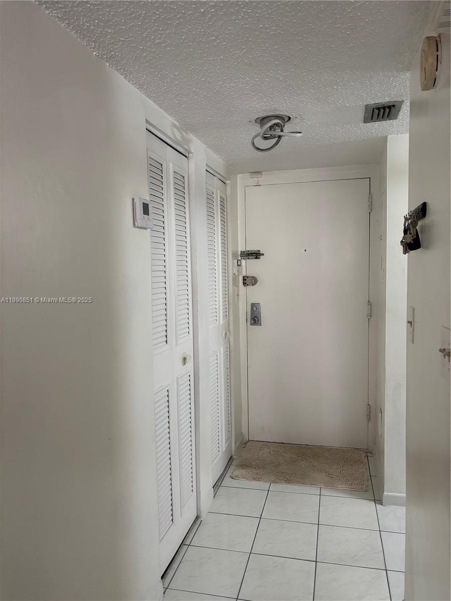 Promenade At Kendale Lake