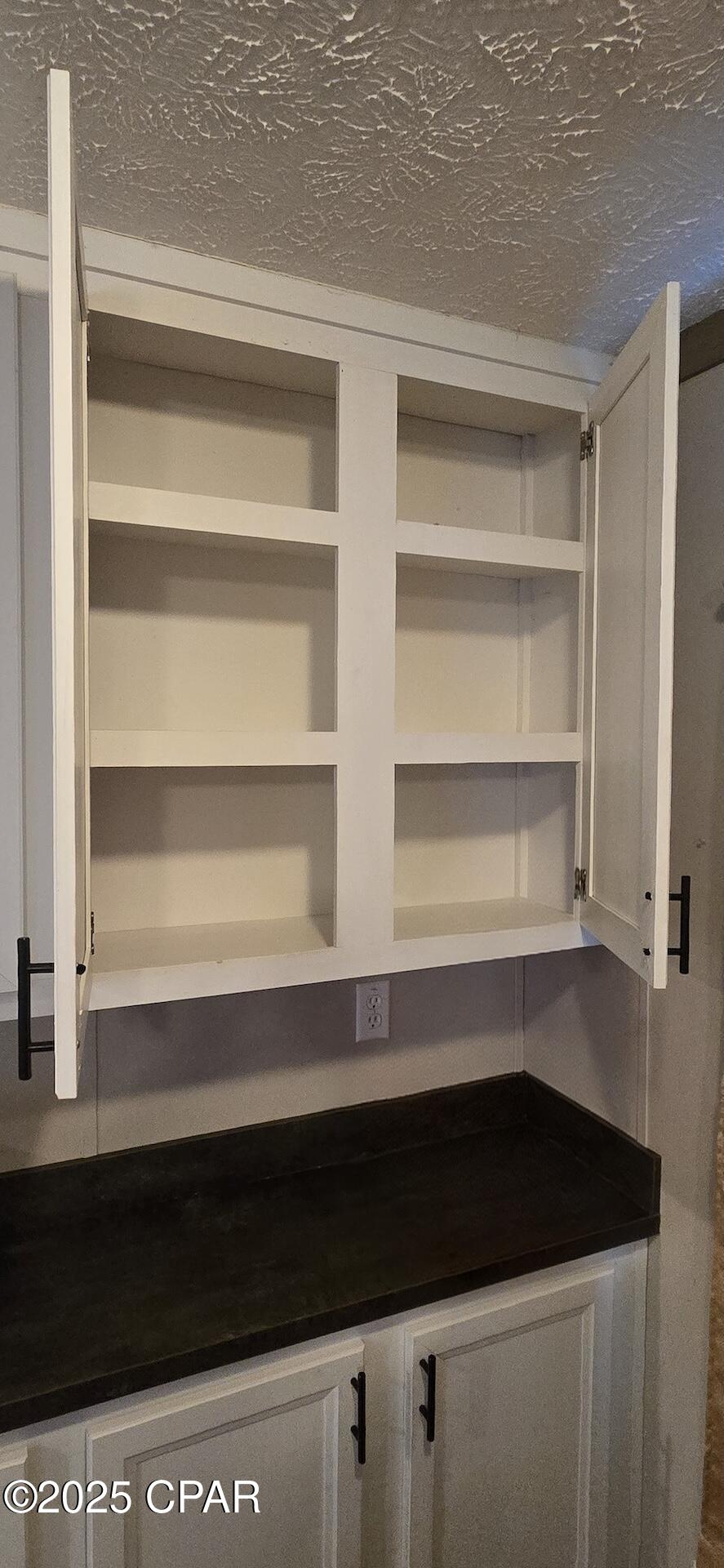 Image 13 For 233 Tennessee Street