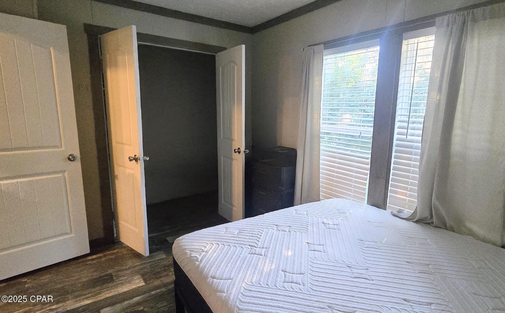 Image 17 For 233 Tennessee Street