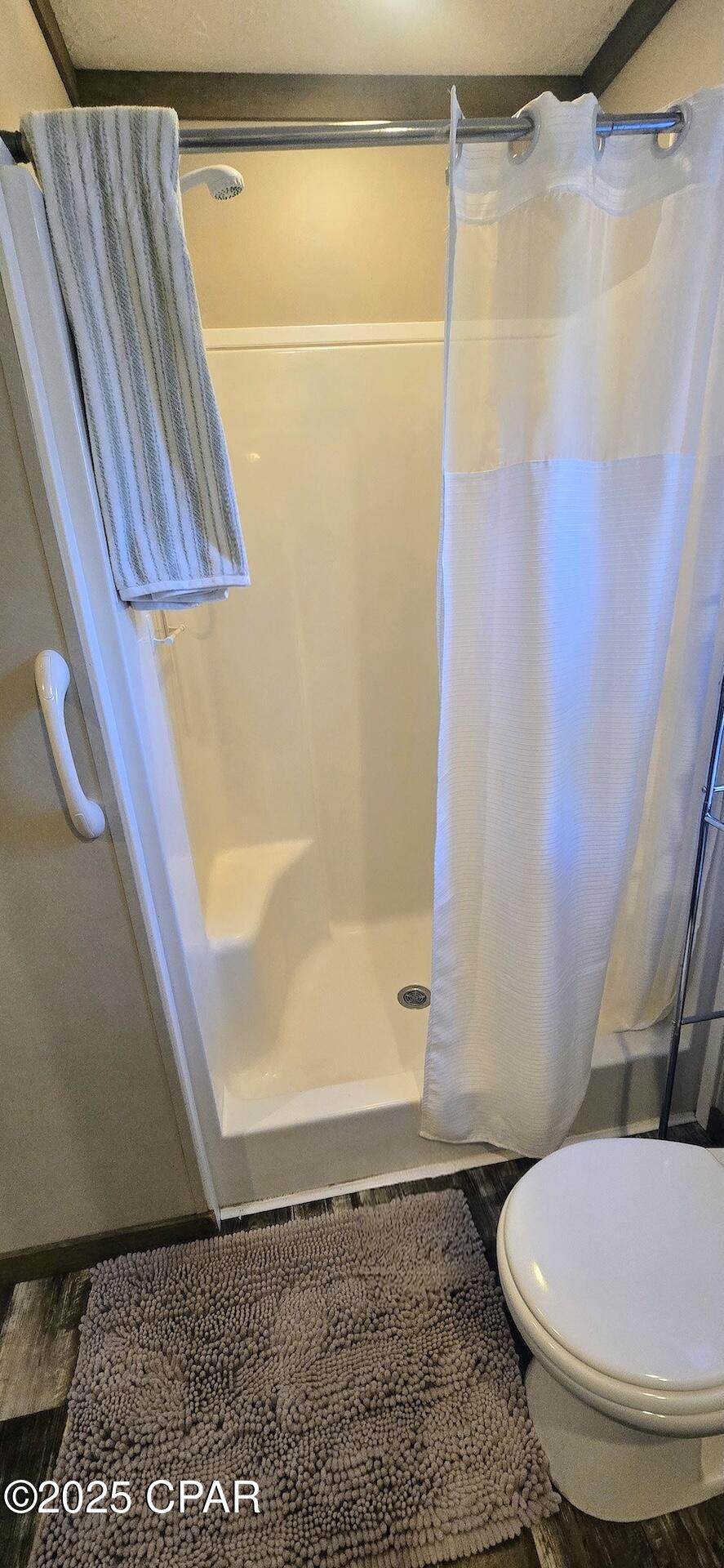 Image 19 For 233 Tennessee Street