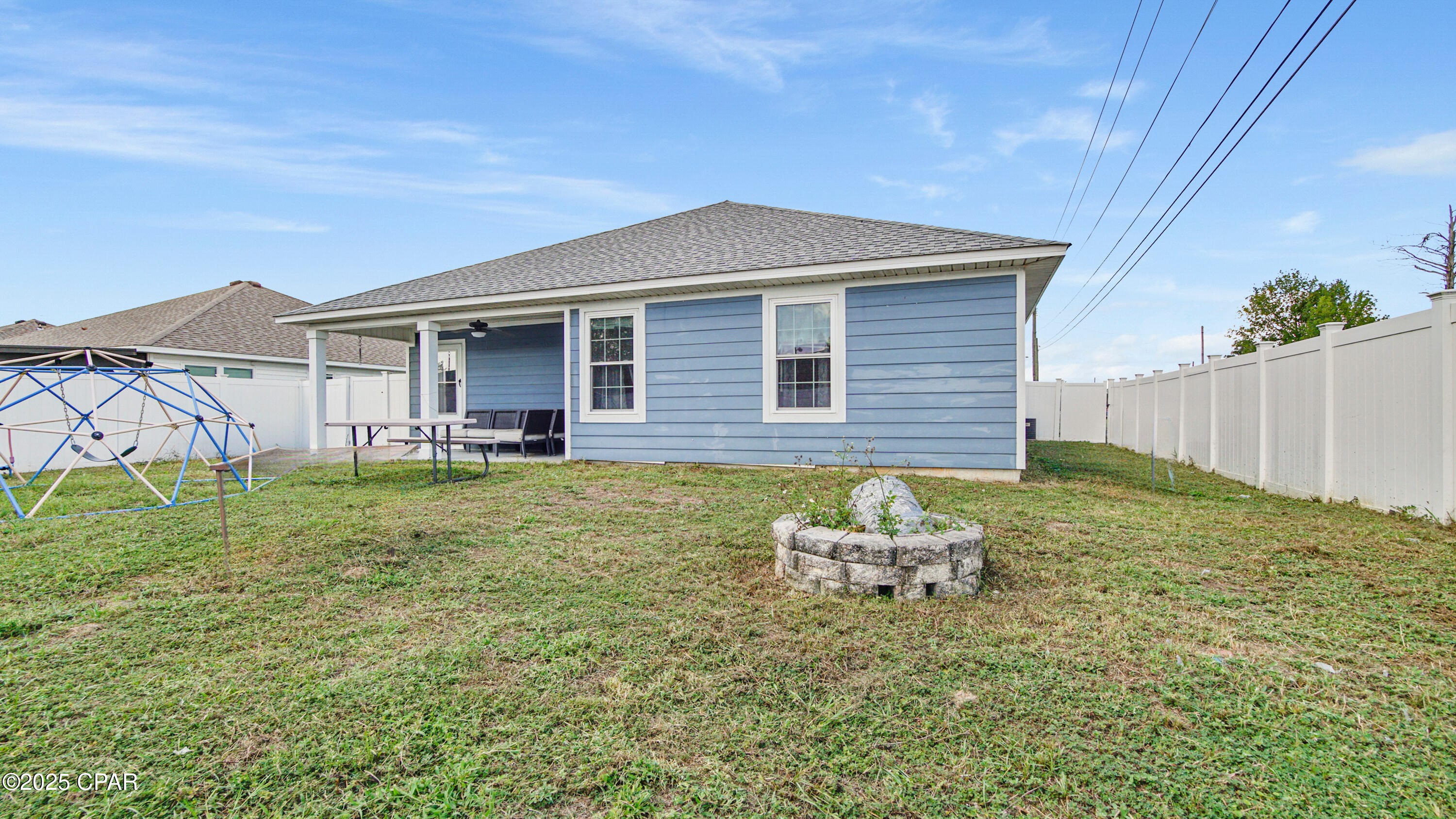 Image 15 For 2520 Sarasota Lane