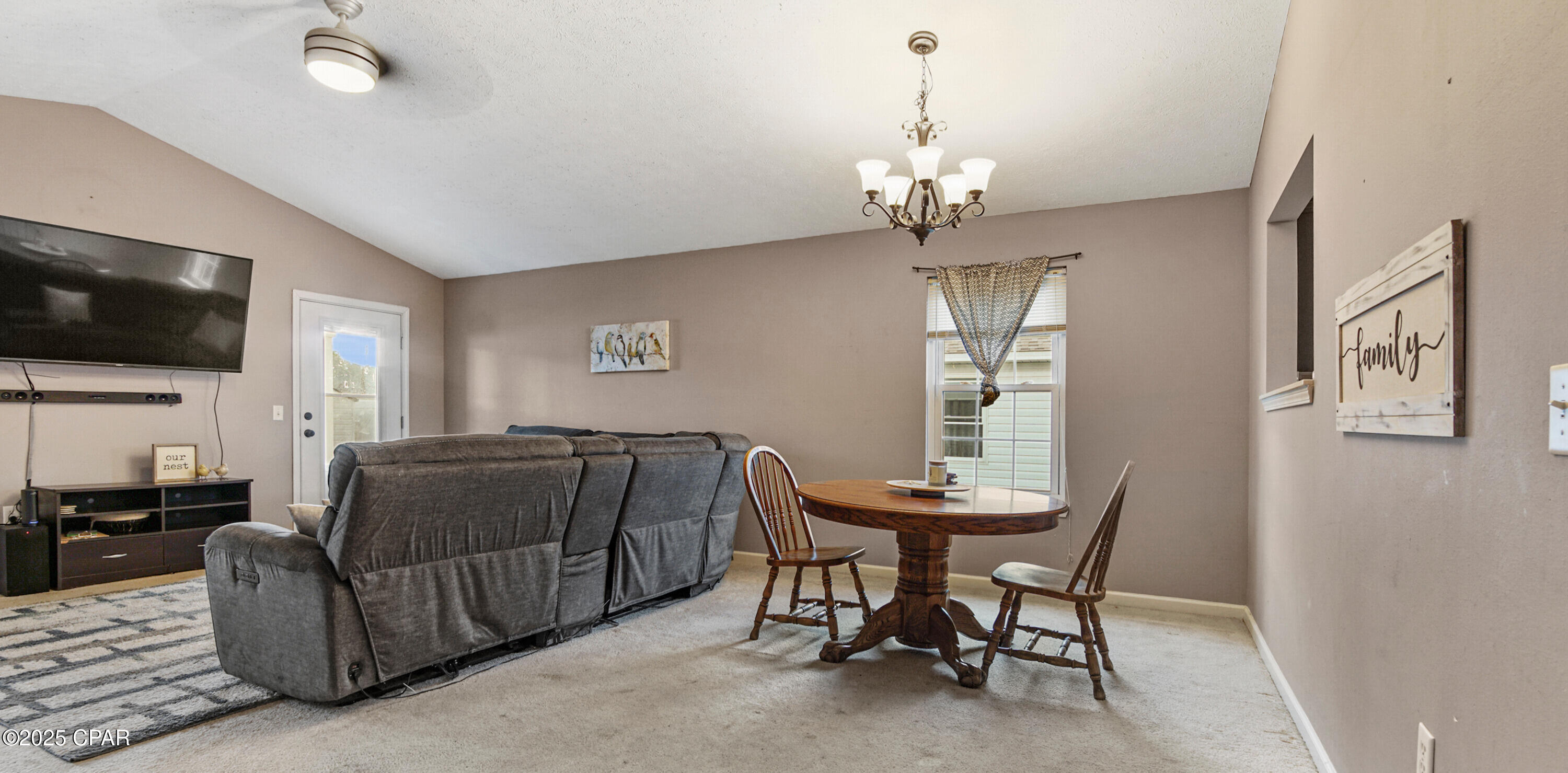 Image 6 For 2520 Sarasota Lane