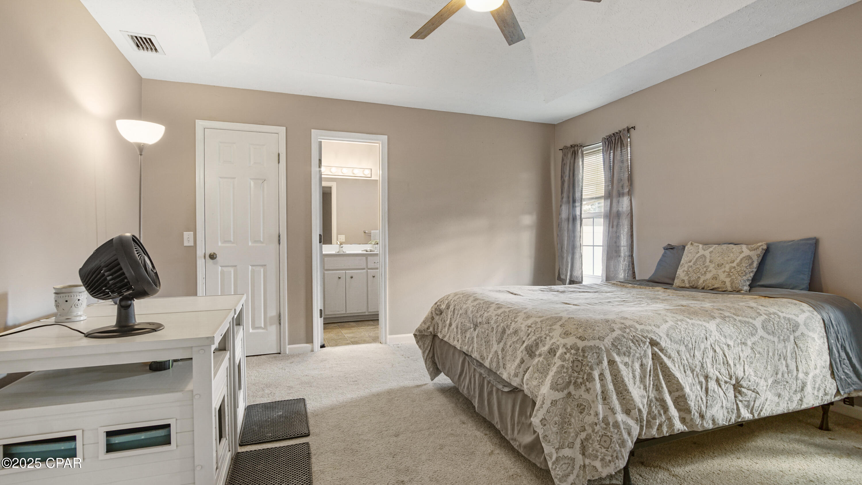 Image 8 For 2520 Sarasota Lane