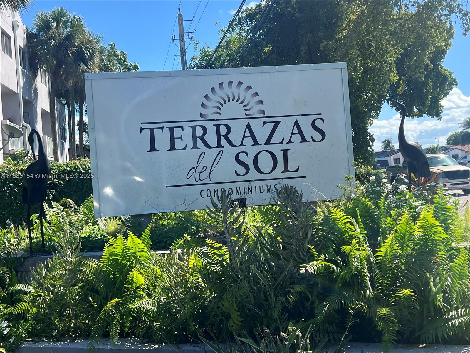 Terrazas Del Sol Condo