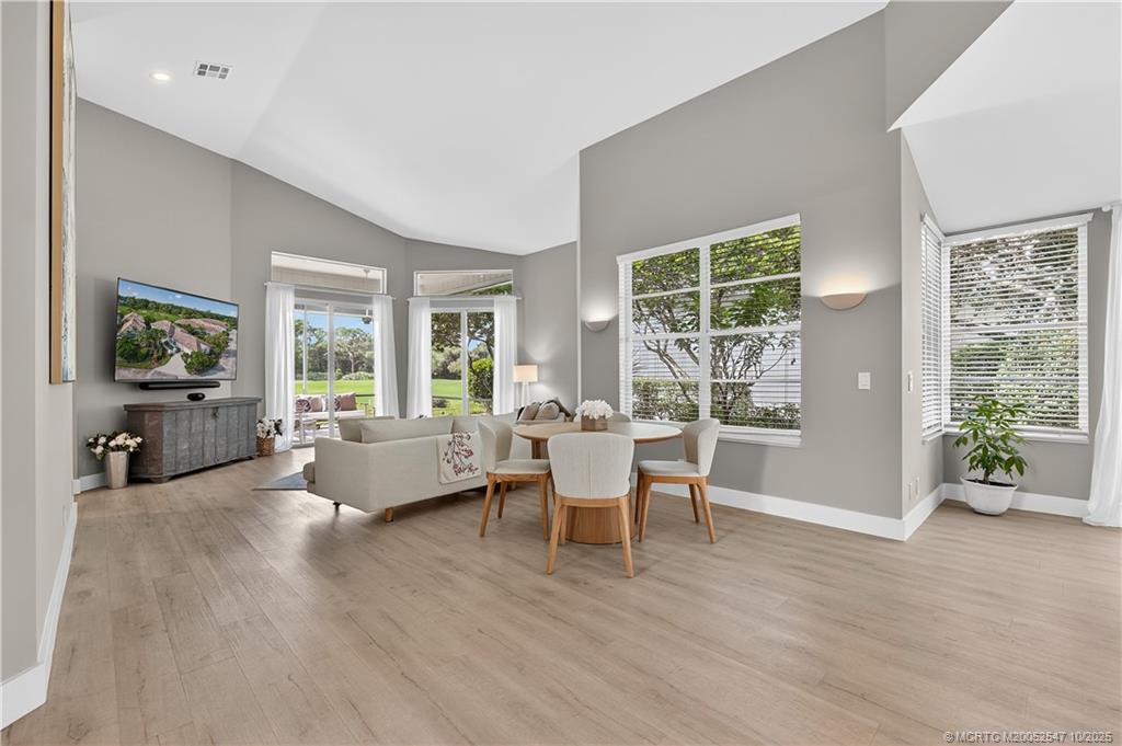 MLS# M20052547 Property Photo