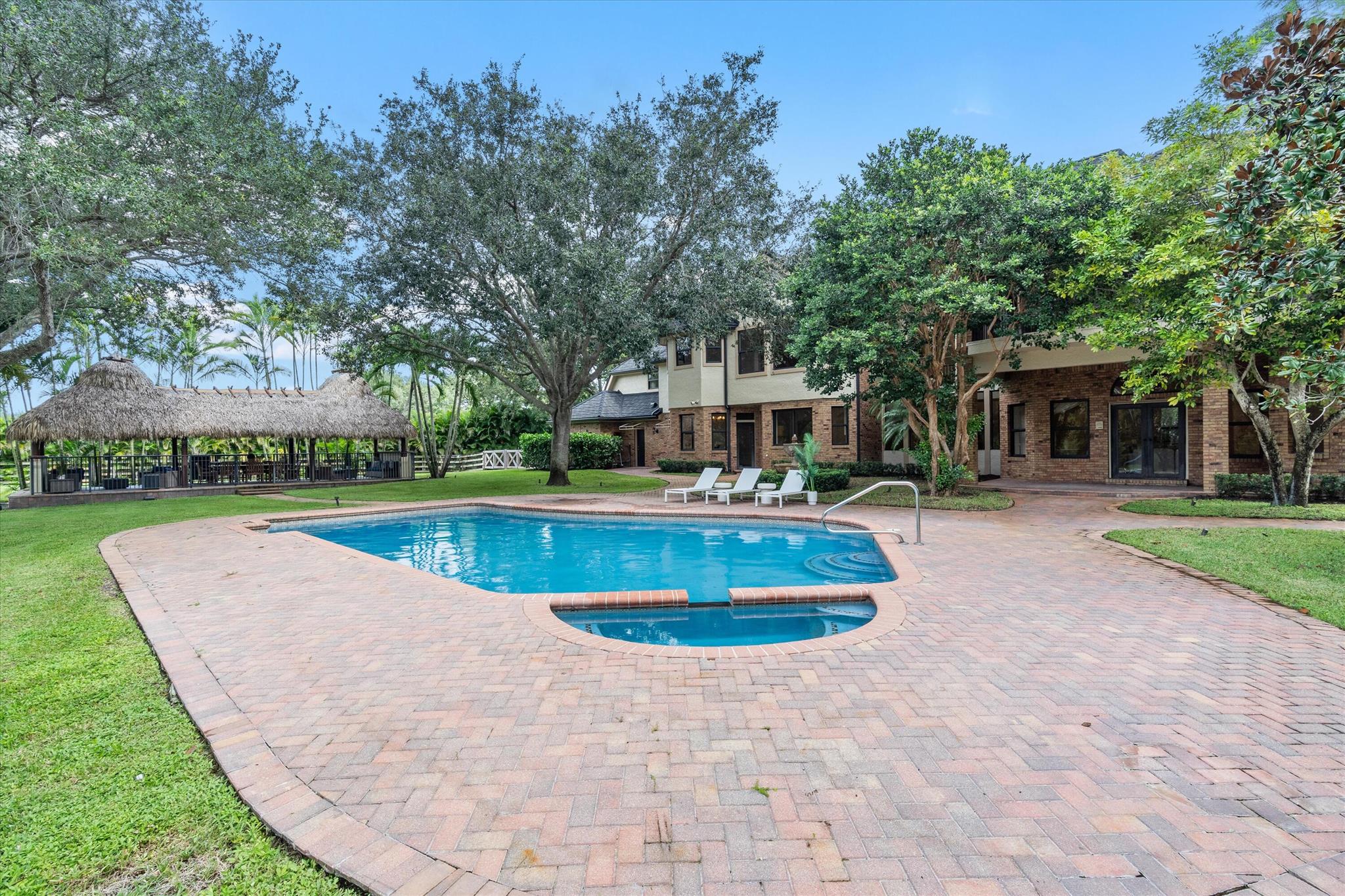 Image to showcase the property located at 5840 Sea Biscuit Road