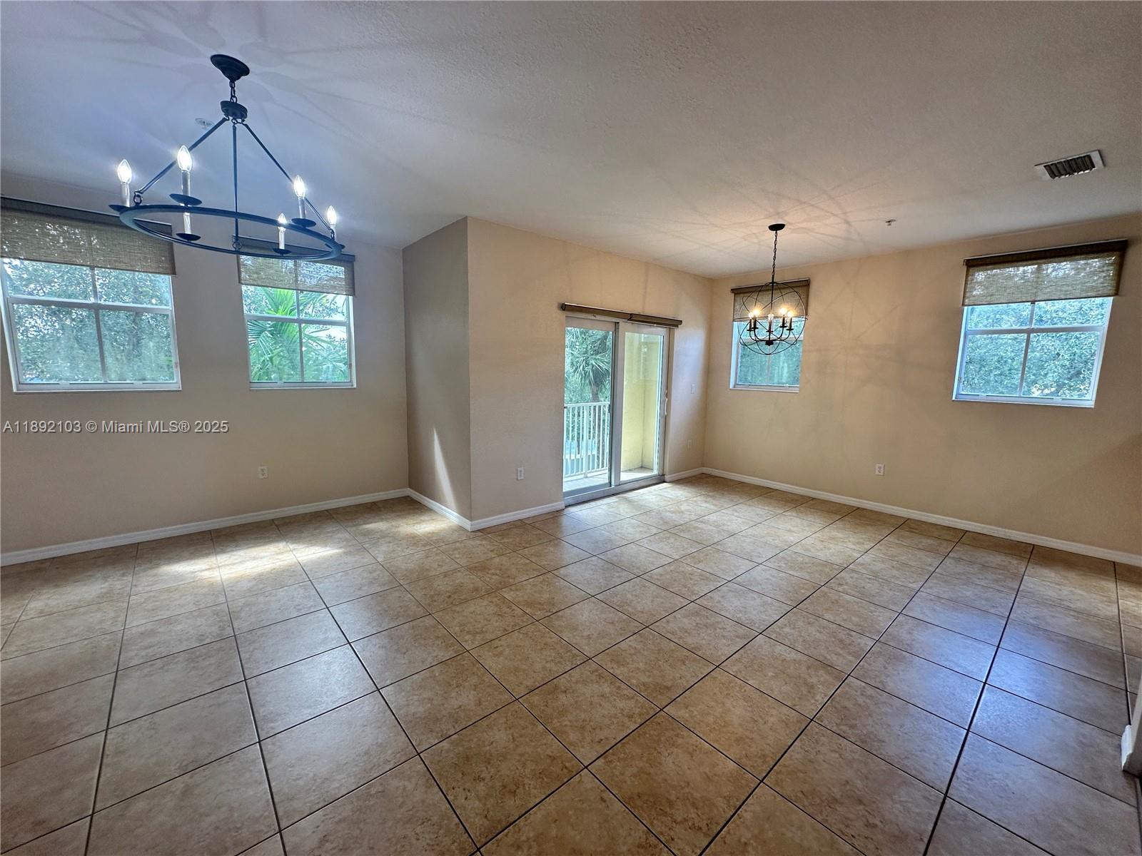 Coronado At Doral VI Cond