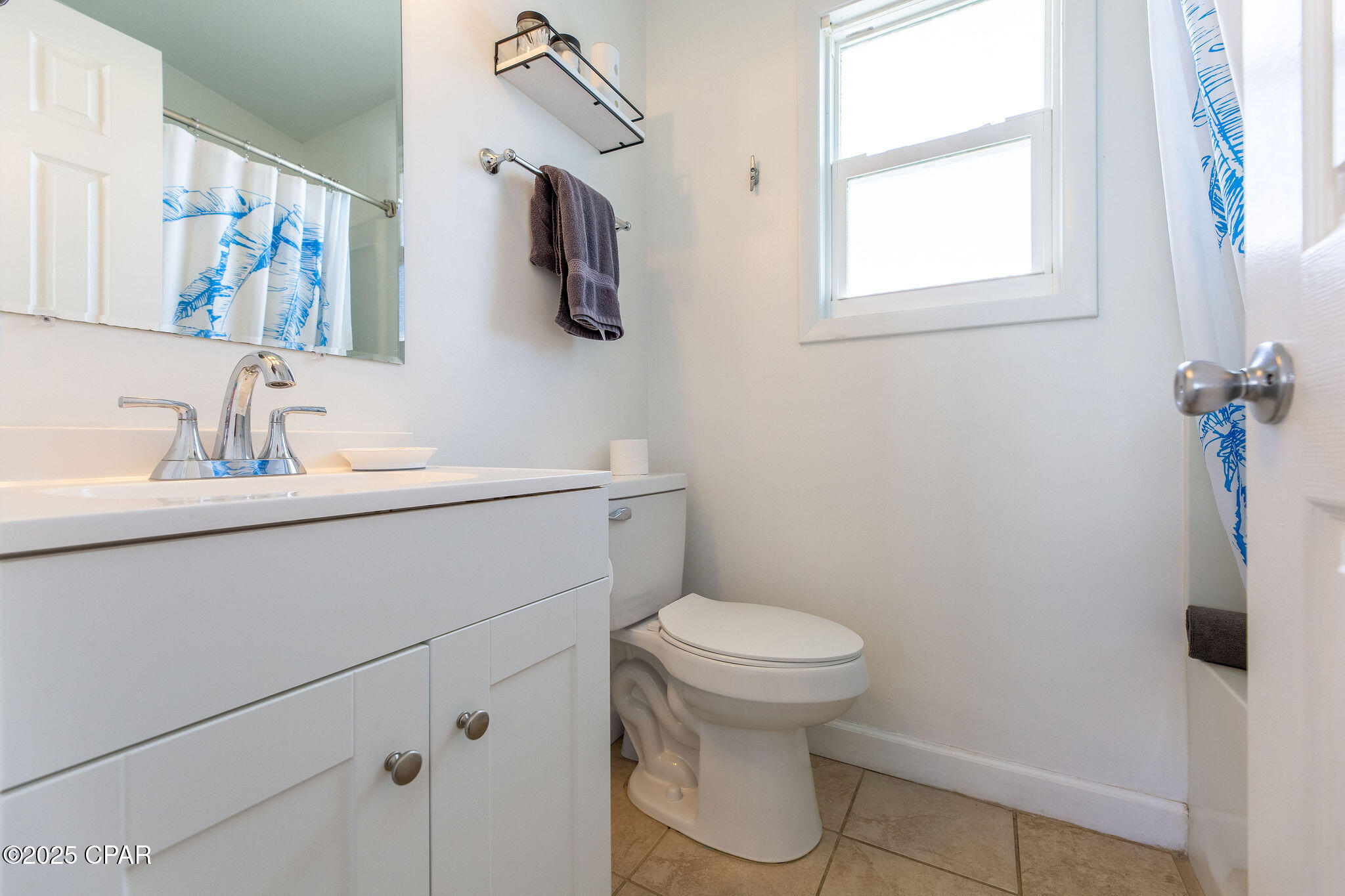 Image 24 For 5801&5803 Pinetree Avenue A, B, C, &