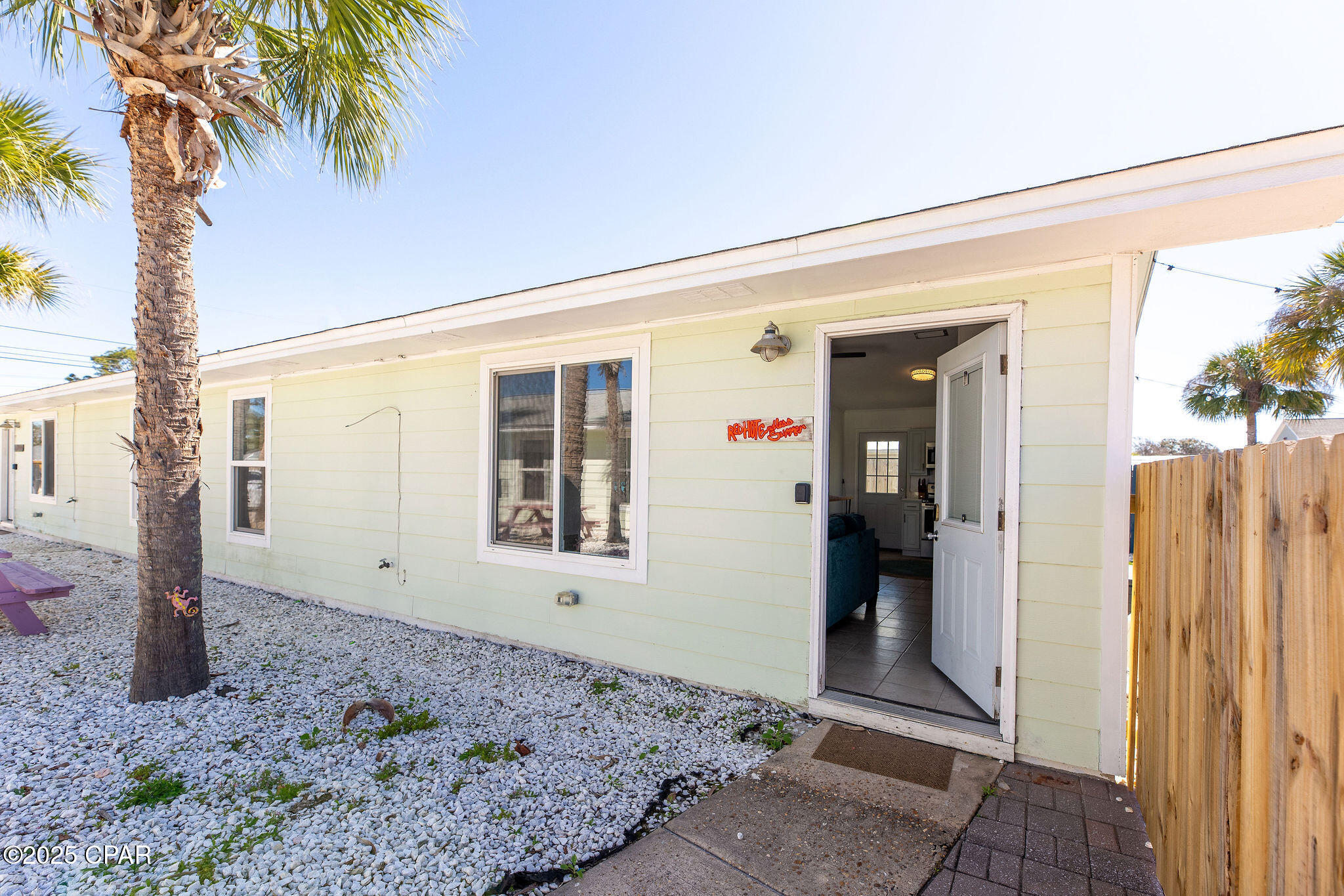 Image 31 For 5801&5803 Pinetree Avenue A, B, C, &