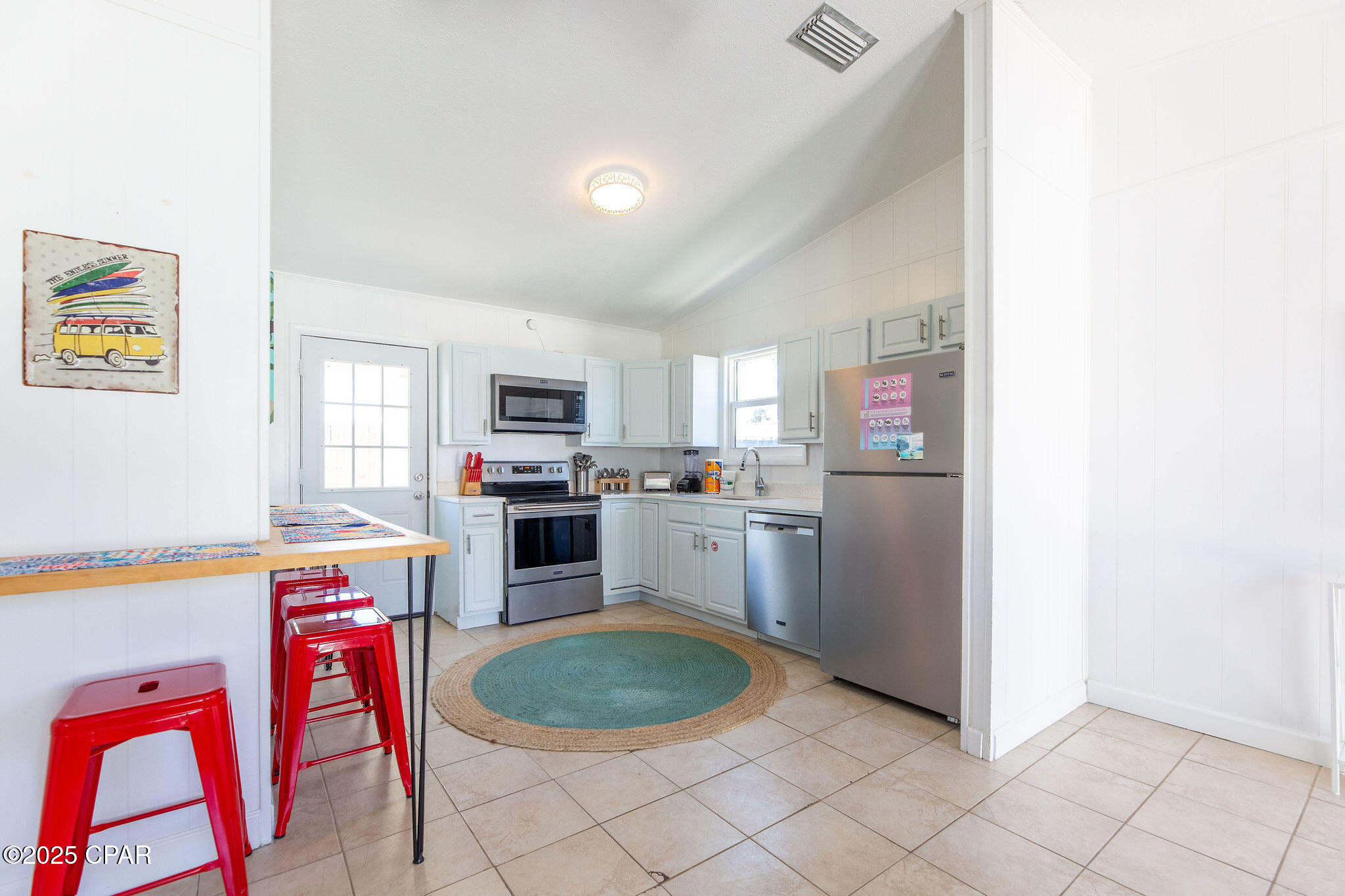 Image 36 For 5801&5803 Pinetree Avenue A, B, C, &