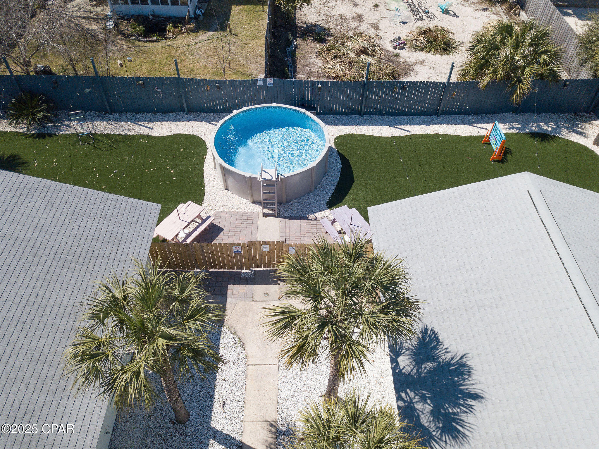 Image 4 For 5801&5803 Pinetree Avenue A, B, C, &