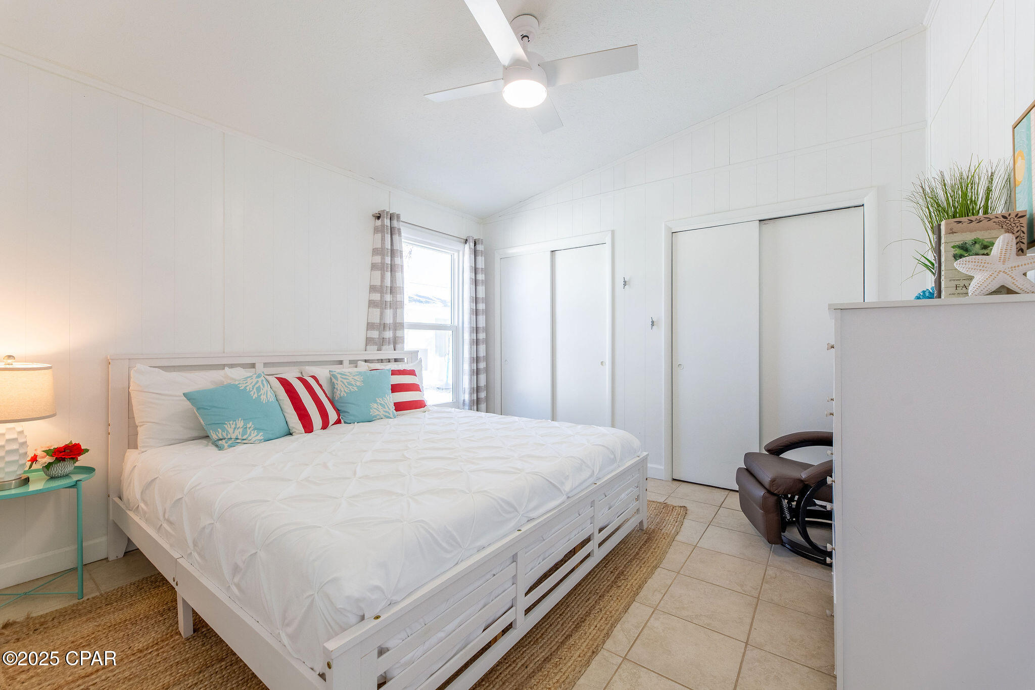 Image 41 For 5801&5803 Pinetree Avenue A, B, C, &