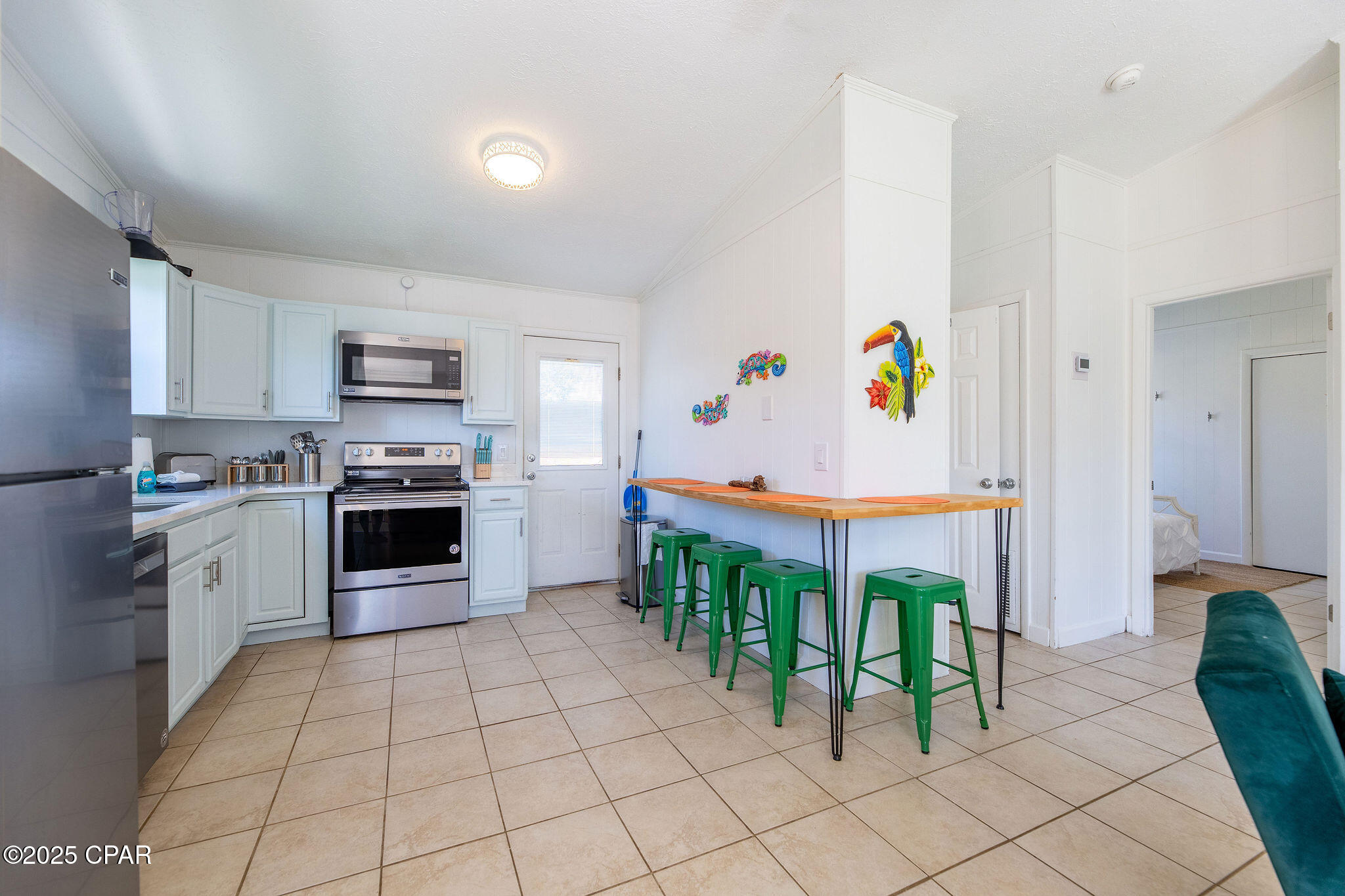 Image 46 For 5801&5803 Pinetree Avenue A, B, C, &