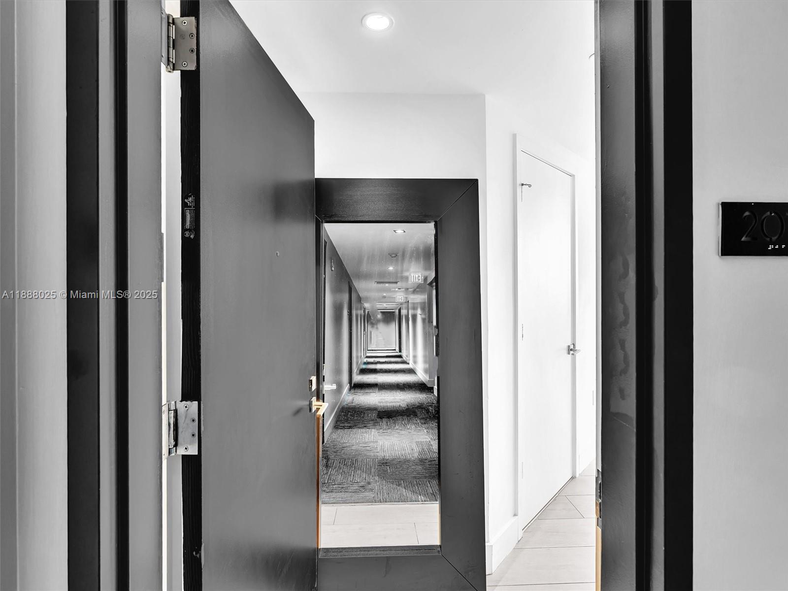 Apartamento para Alugar em Miami, FL