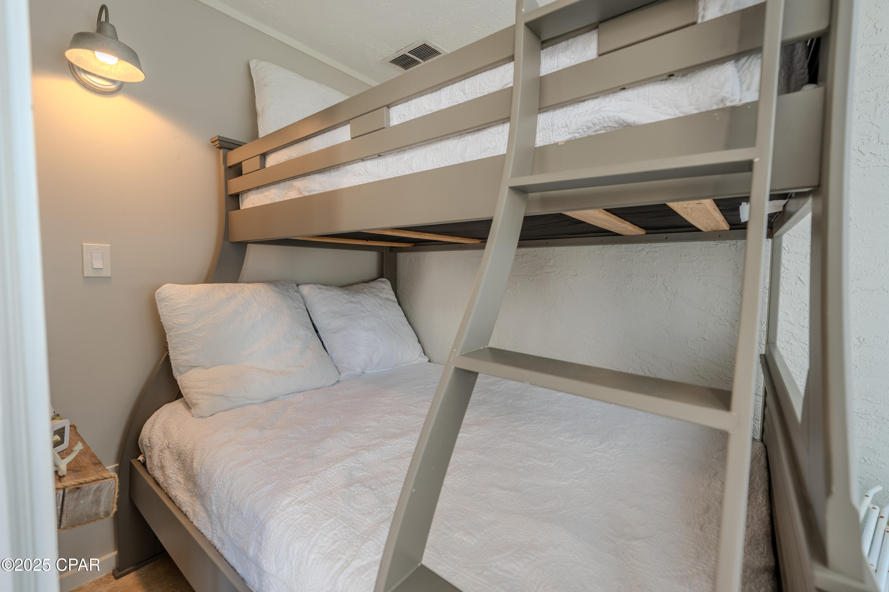 Image 26 For 4726 Bay Point Road 4127