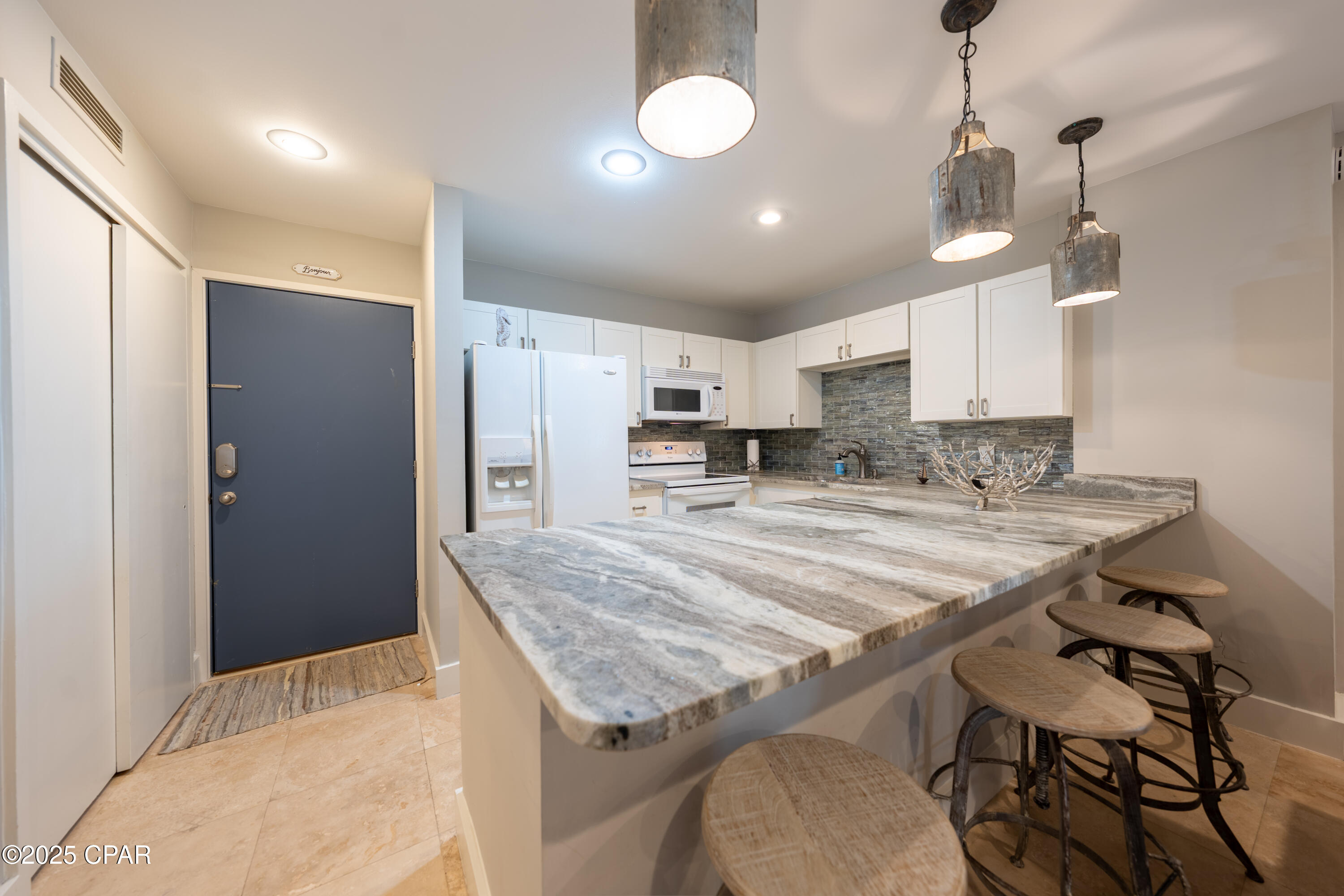 Image 7 For 4726 Bay Point Road 4127