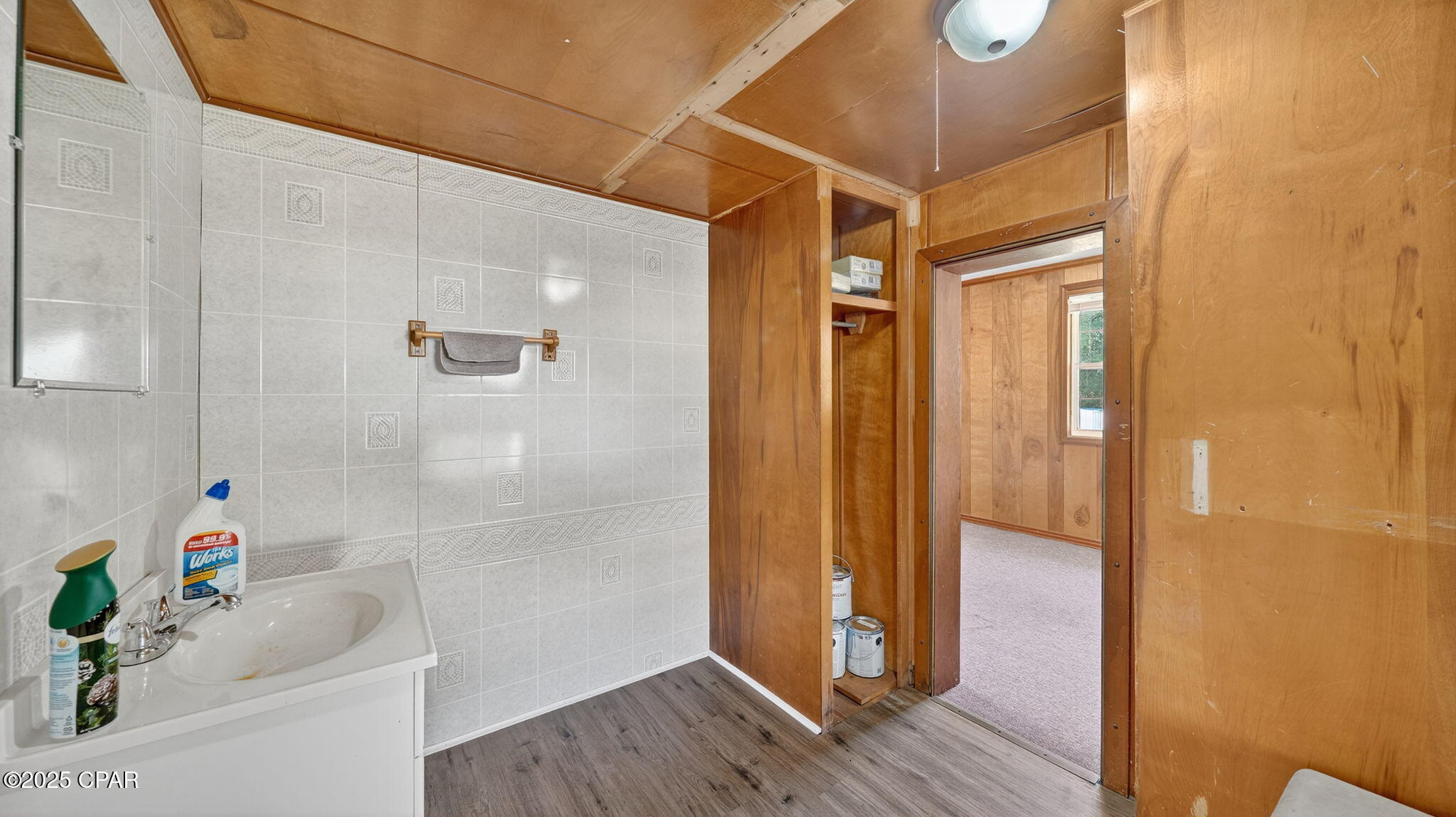 Image 17 For 176 Quail Avenue