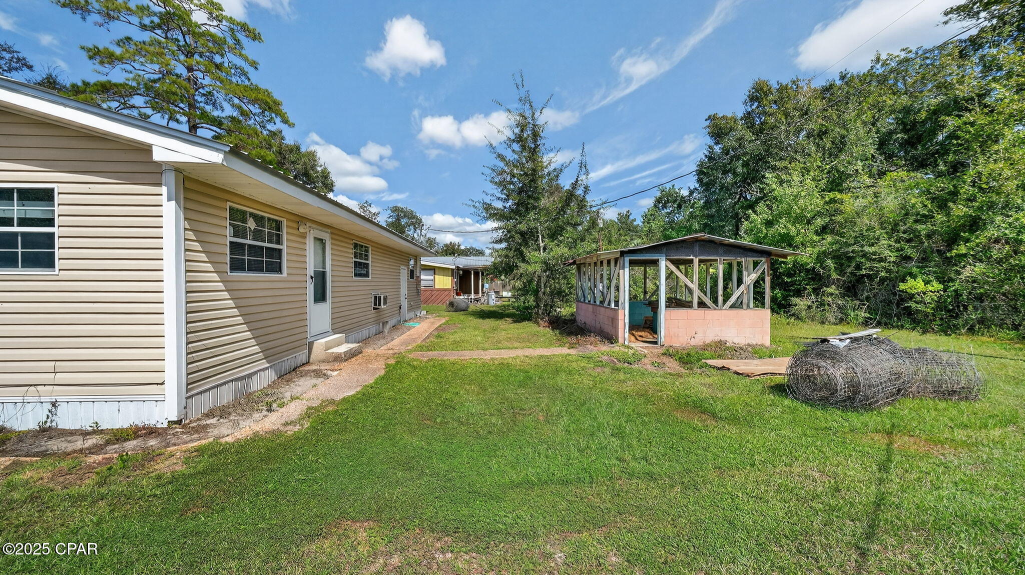 Image 4 For 176 Quail Avenue