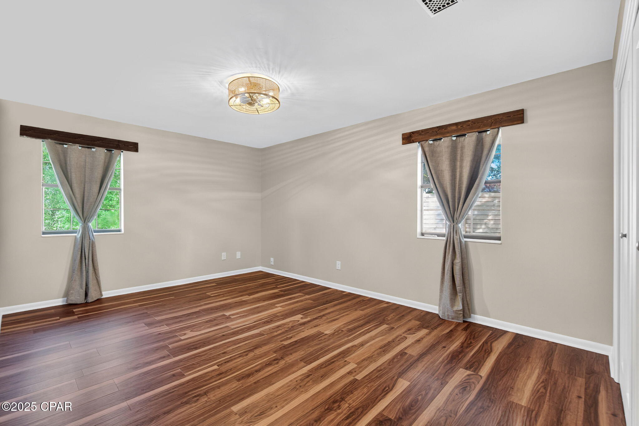 Image 28 For 5526 Lakewood Circle