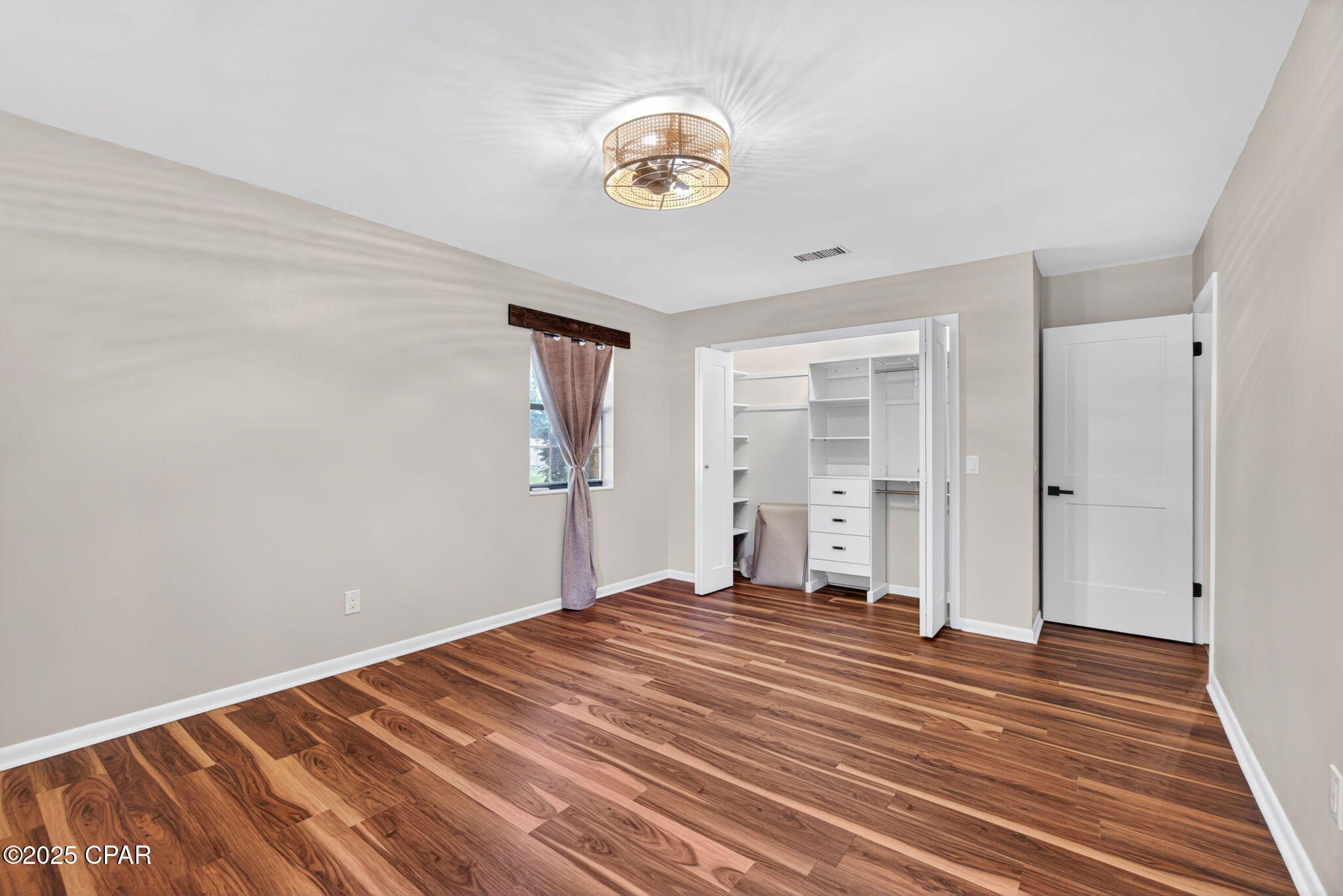 Image 29 For 5526 Lakewood Circle