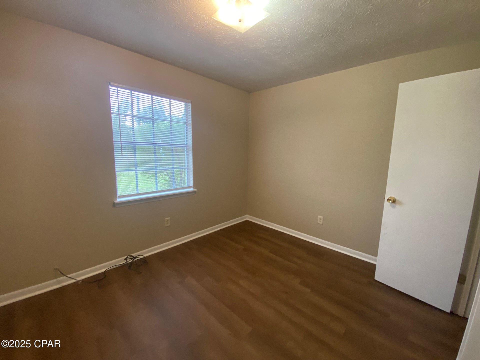 Image 8 For 6707 22 Highway E