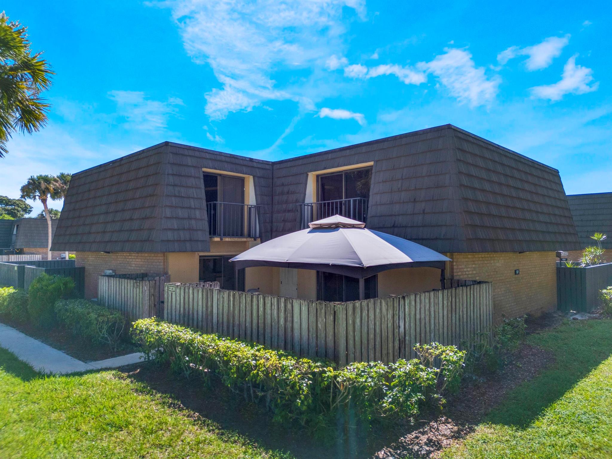 Village Of Sandalwood Lak