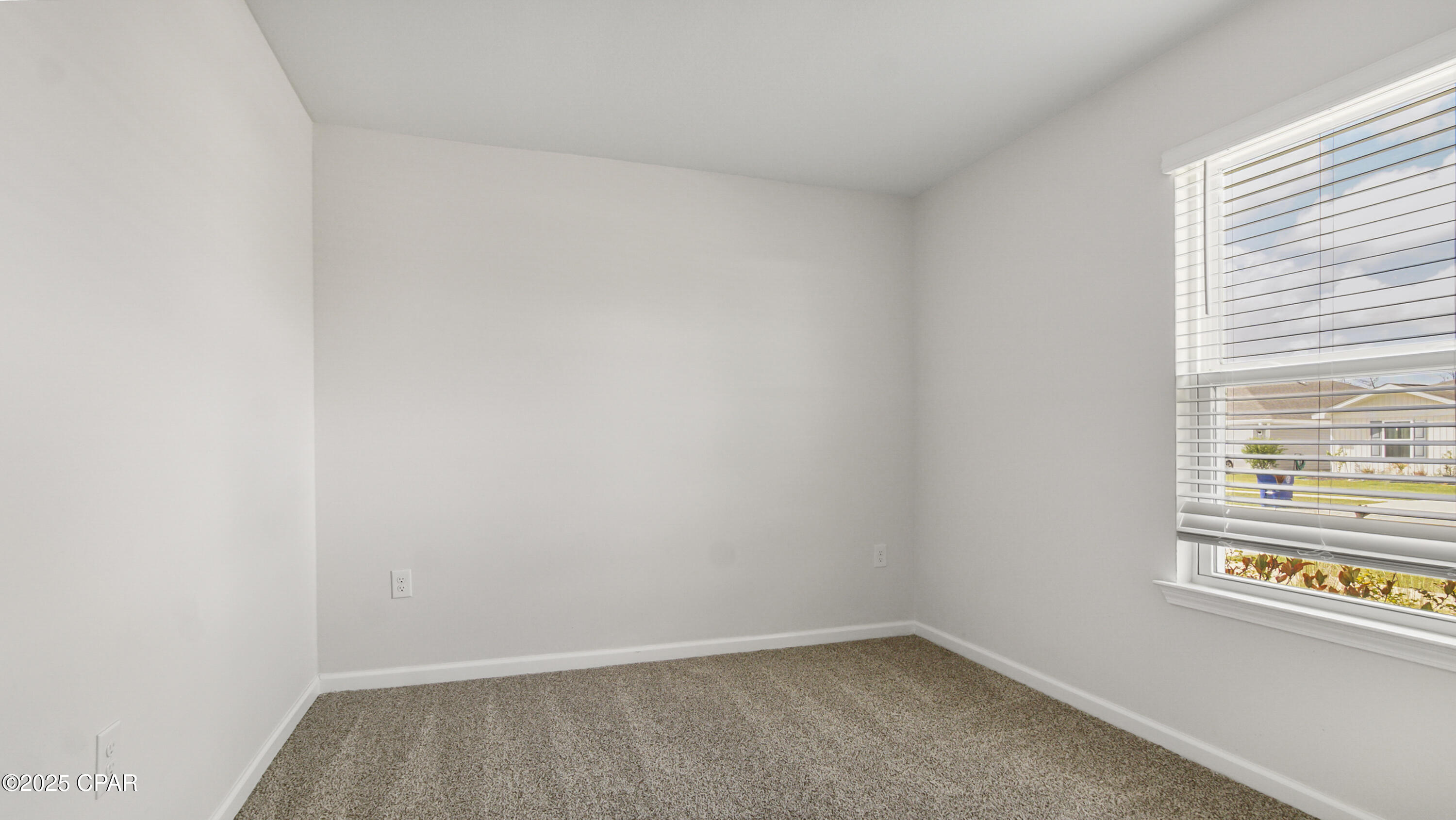 Image 11 For 6644 Slabinski Lane