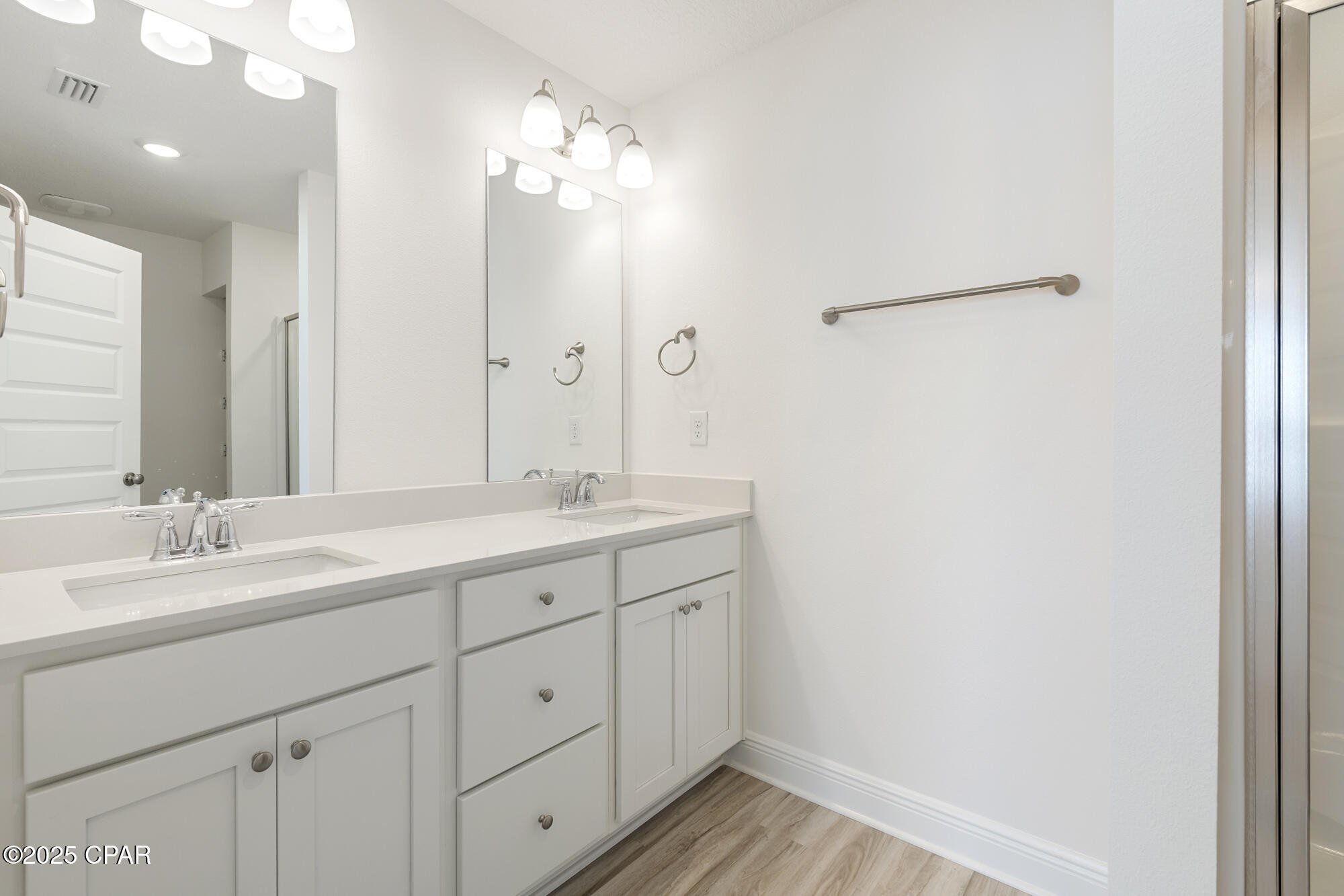 Image 19 For 167 Ellery Lane