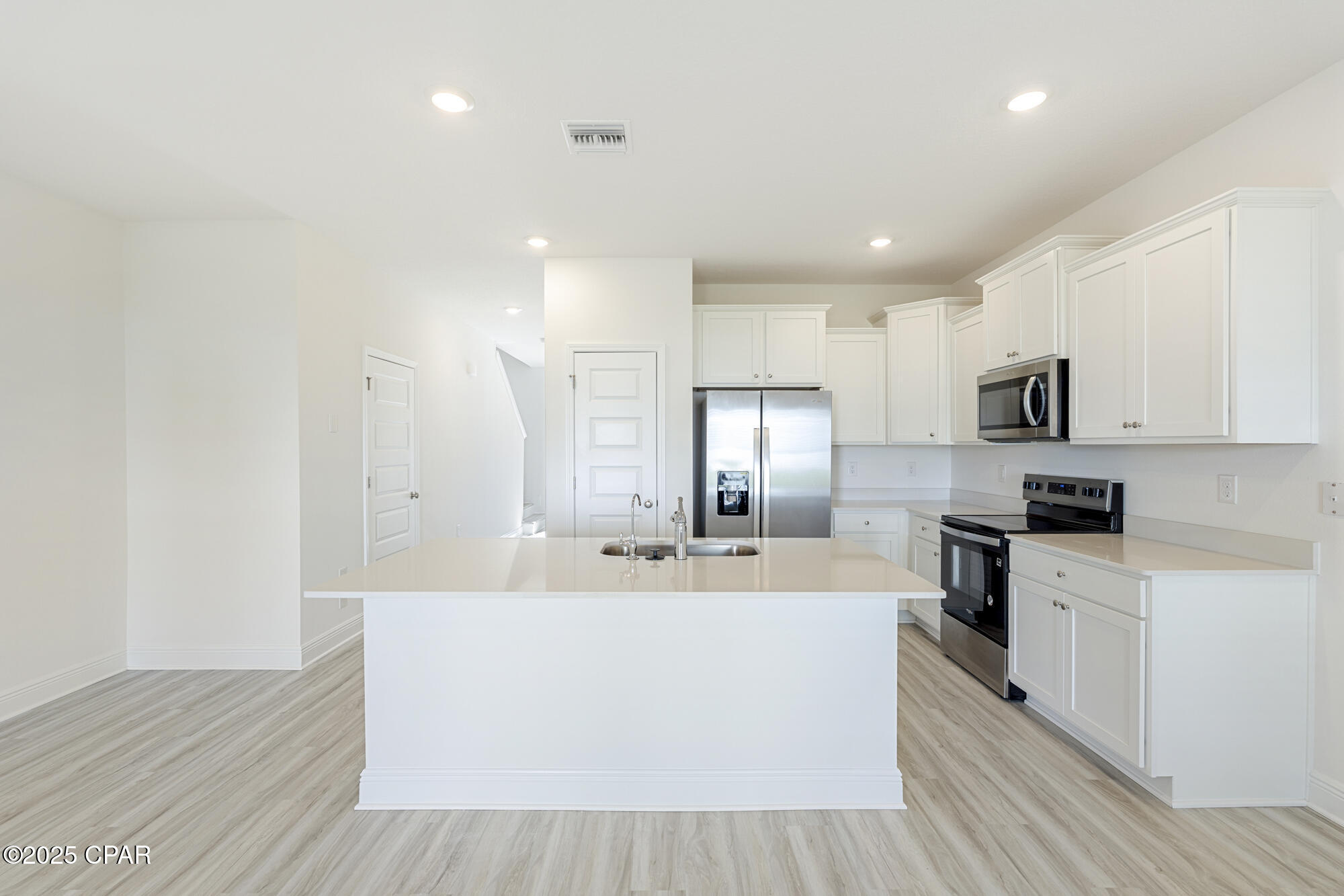 Image 6 For 167 Ellery Lane