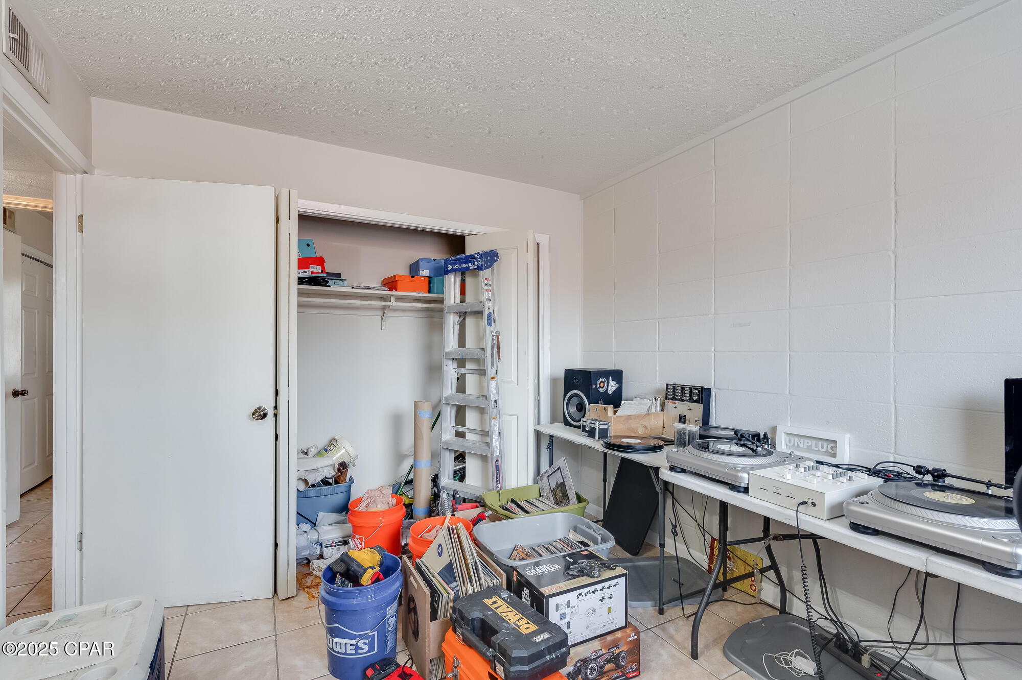 Image 16 For 315 Bream 103 Avenue 103