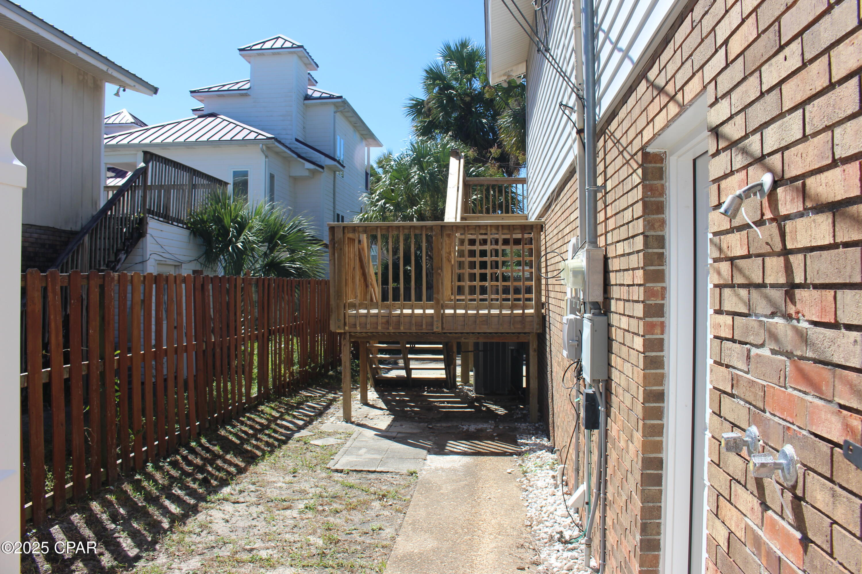 Image 15 For 19991 First Avenue A & B