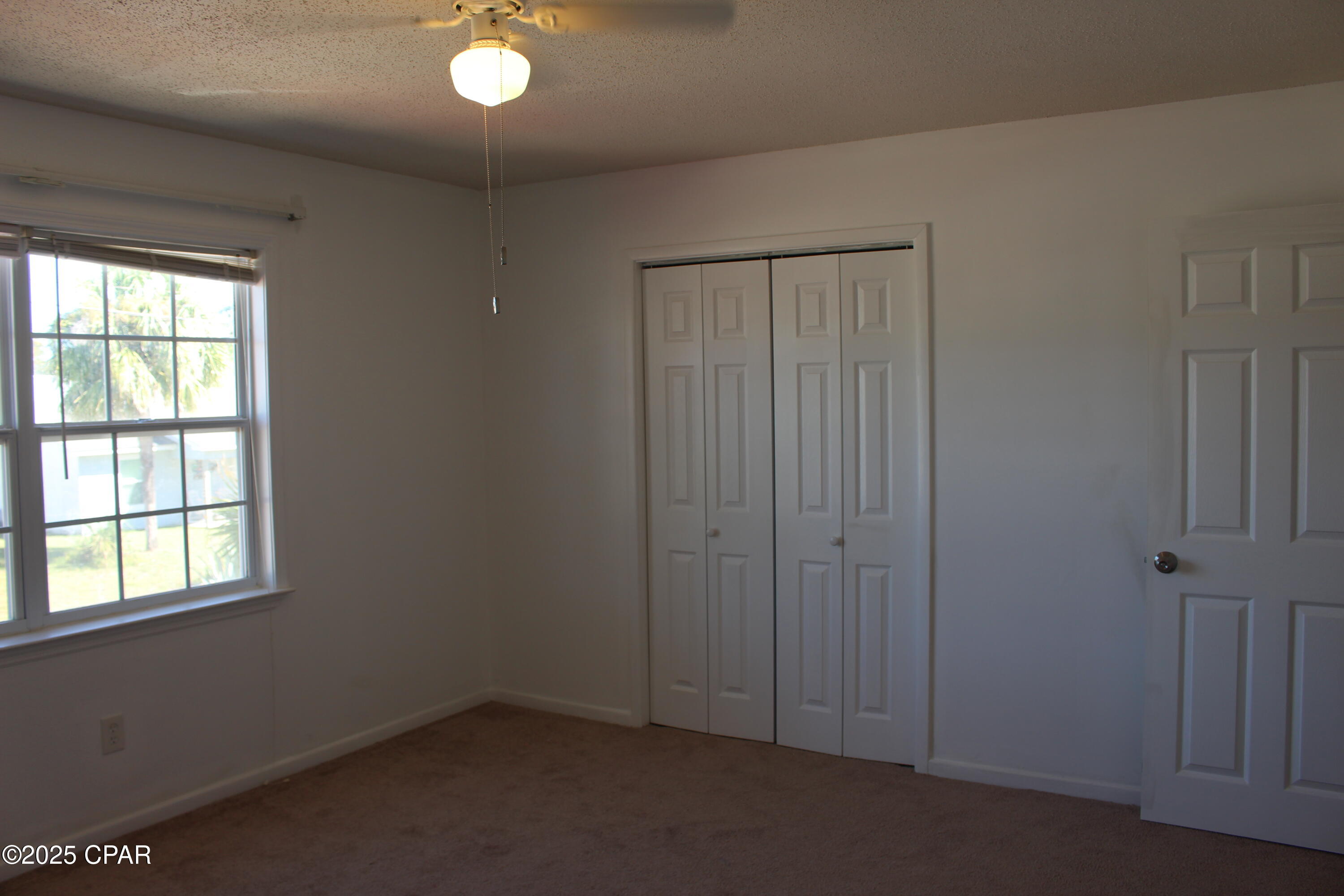 Image 20 For 19991 First Avenue A & B