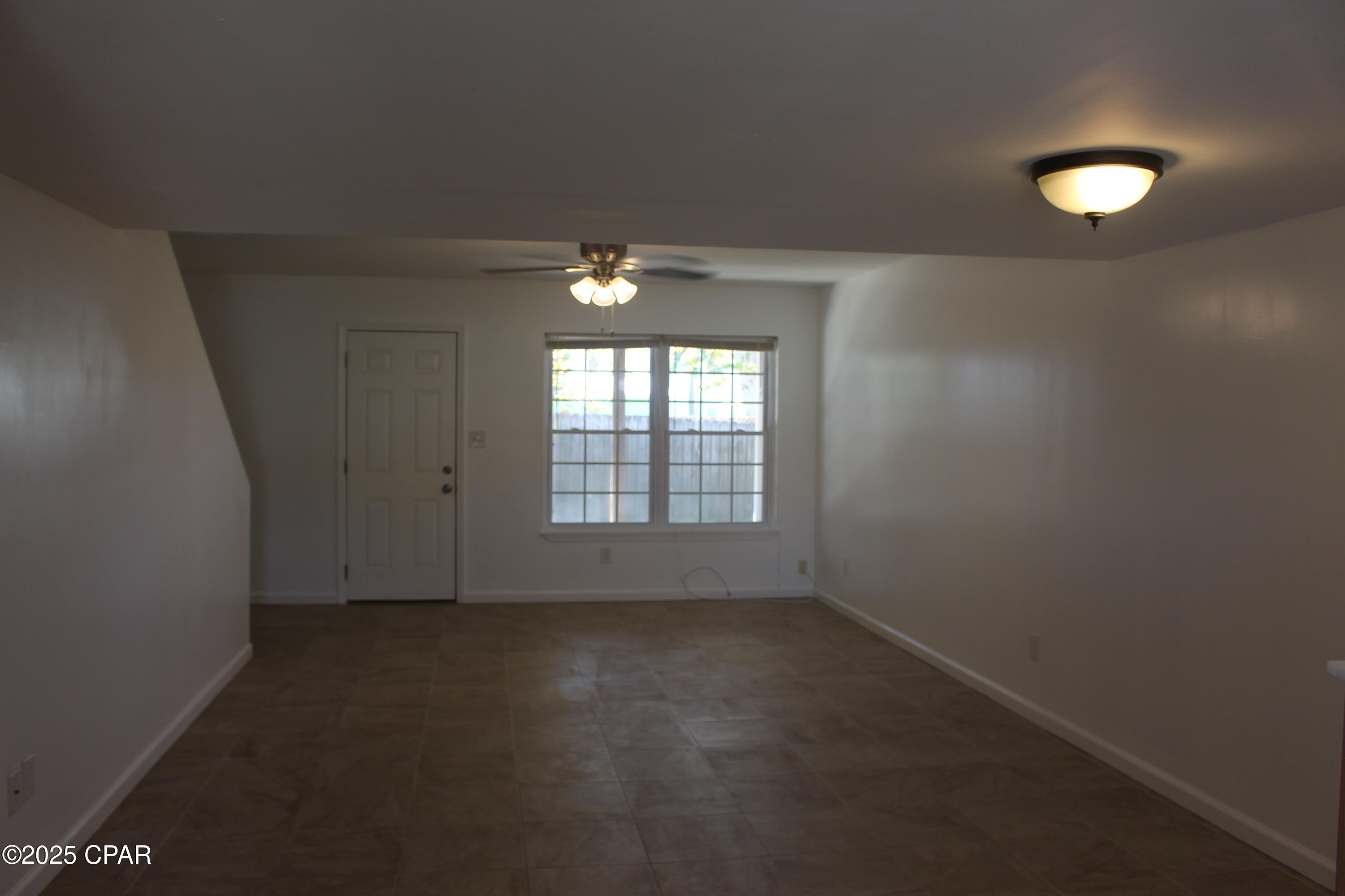 Image 9 For 19991 First Avenue A & B